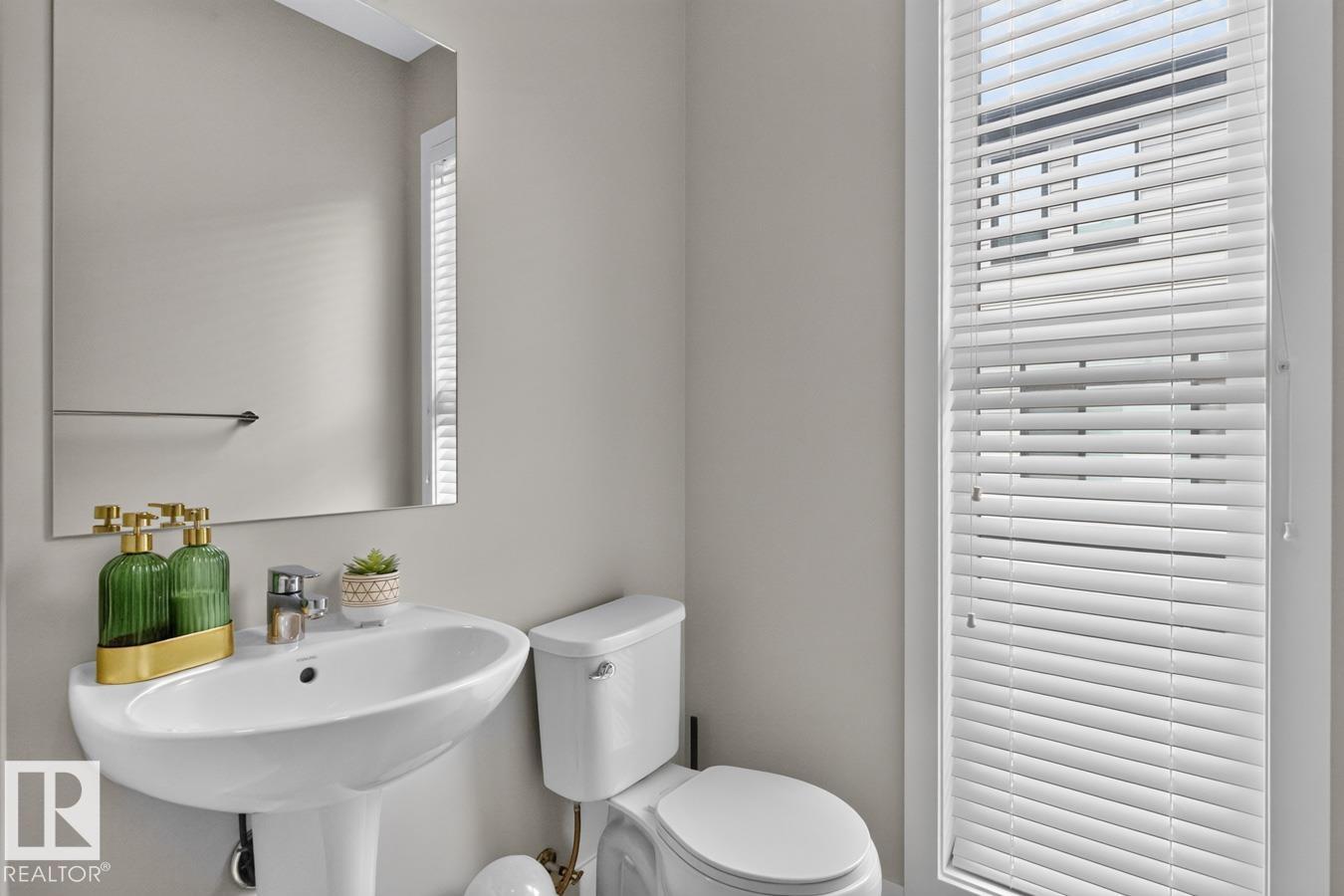 #105 50 Ebony Bv Property Photo 19