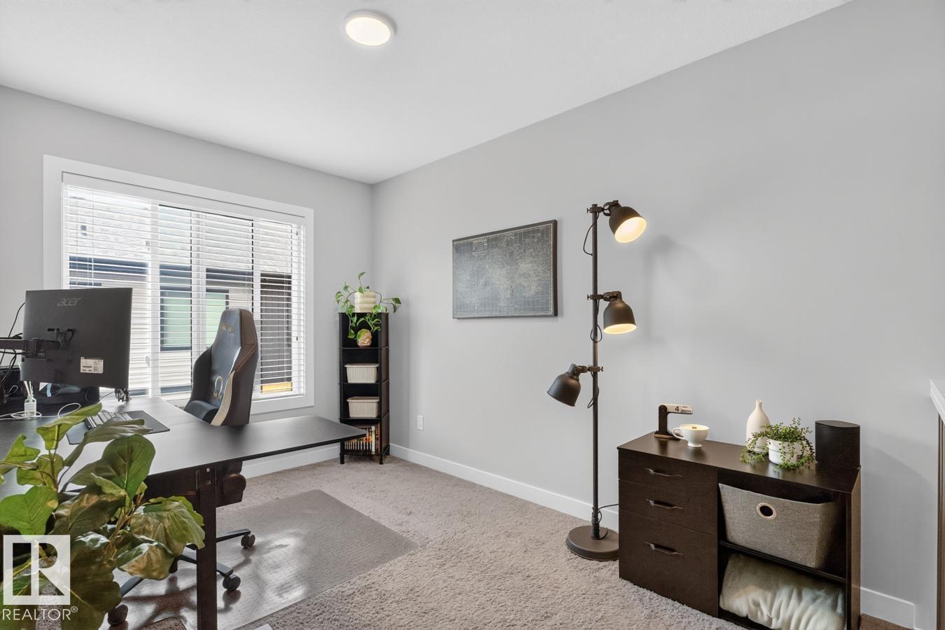 #105 50 Ebony Bv Property Photo 24