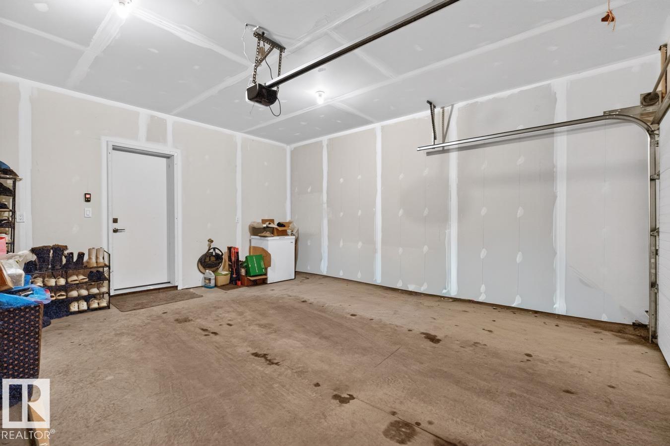 #105 50 Ebony Bv Property Photo 36