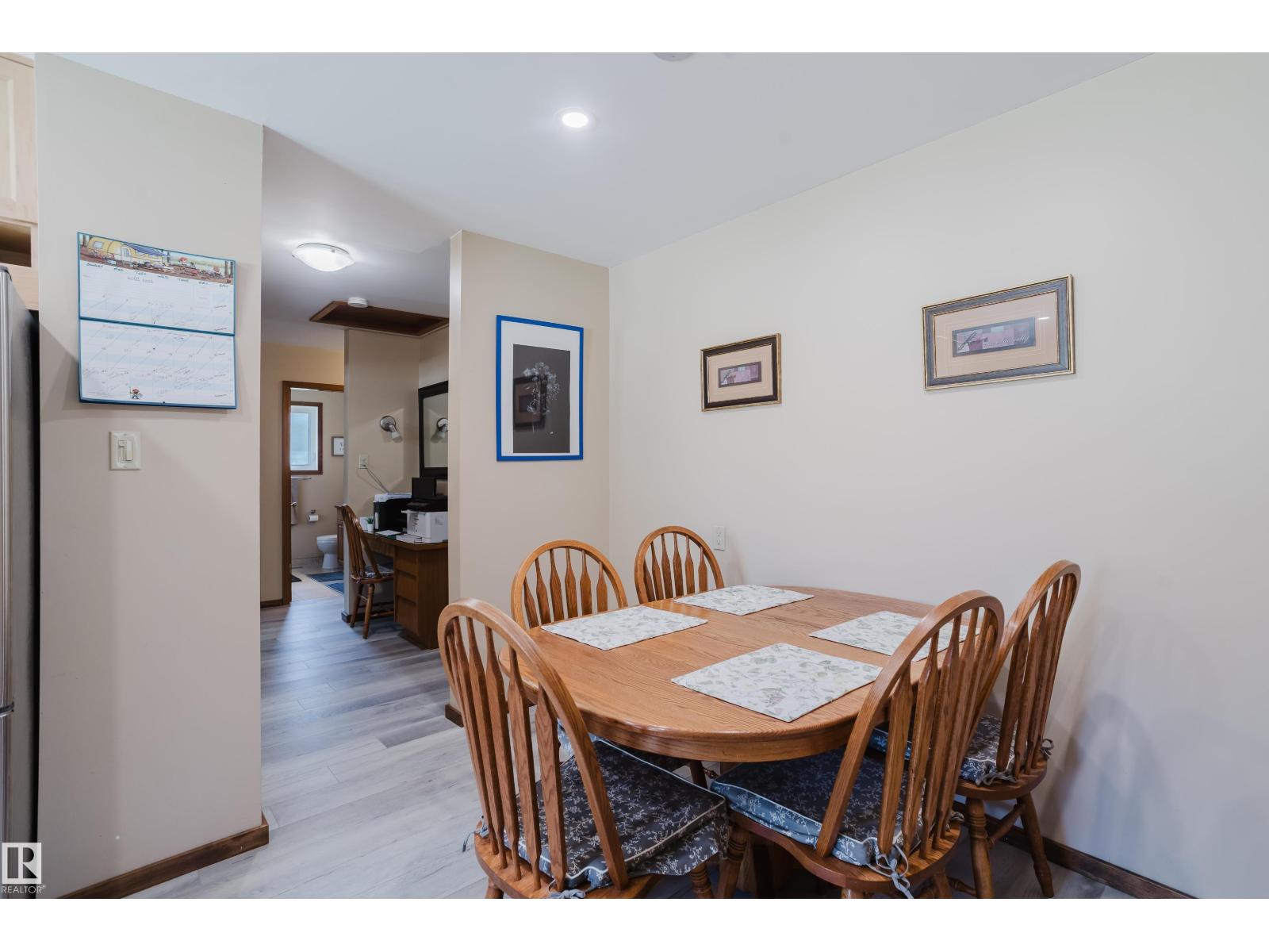 10924 35a Av Nw Property Photo 12