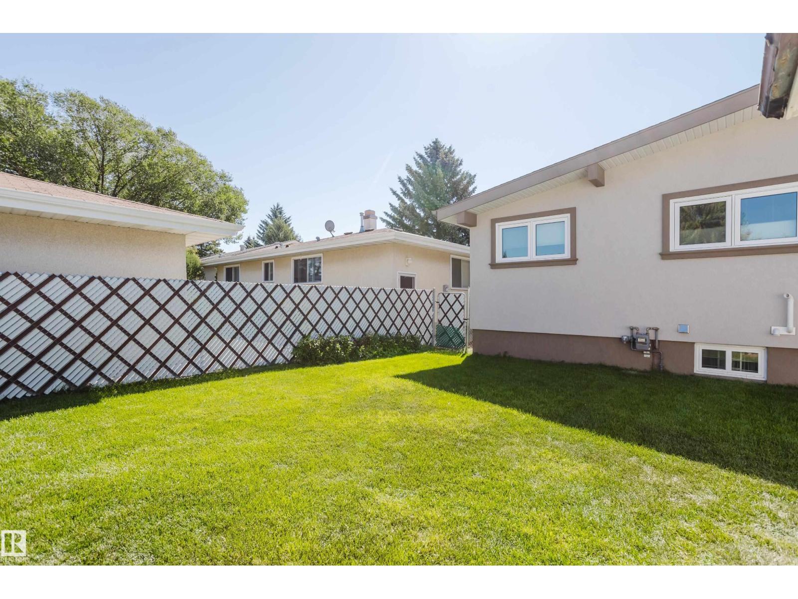 10924 35a Av Nw Property Photo 56