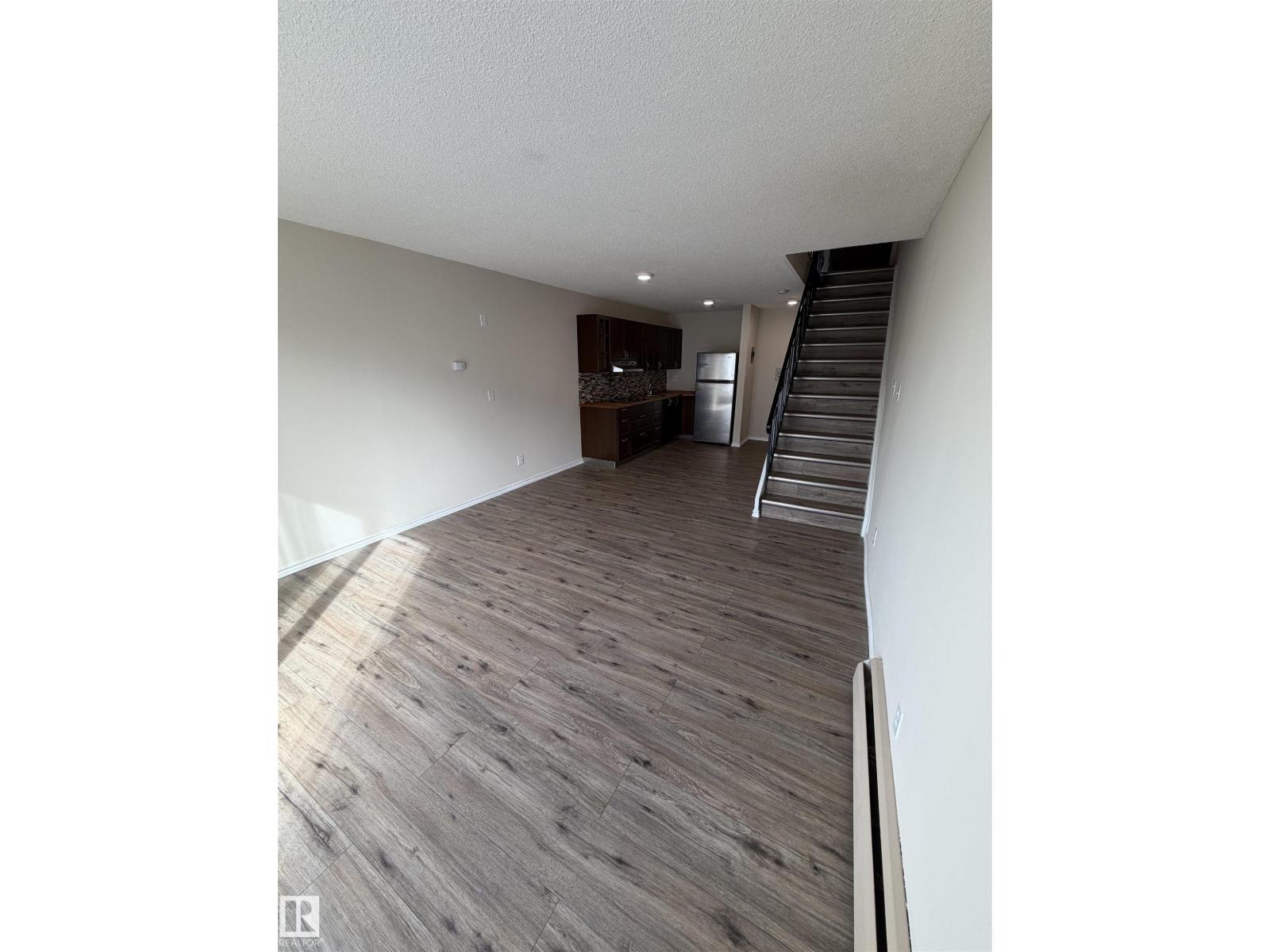 #209 11429 124 St Nw Property Photo 15