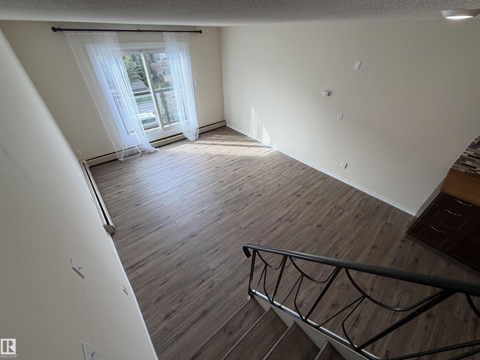 #209 11429 124 St Nw Property Photo 17