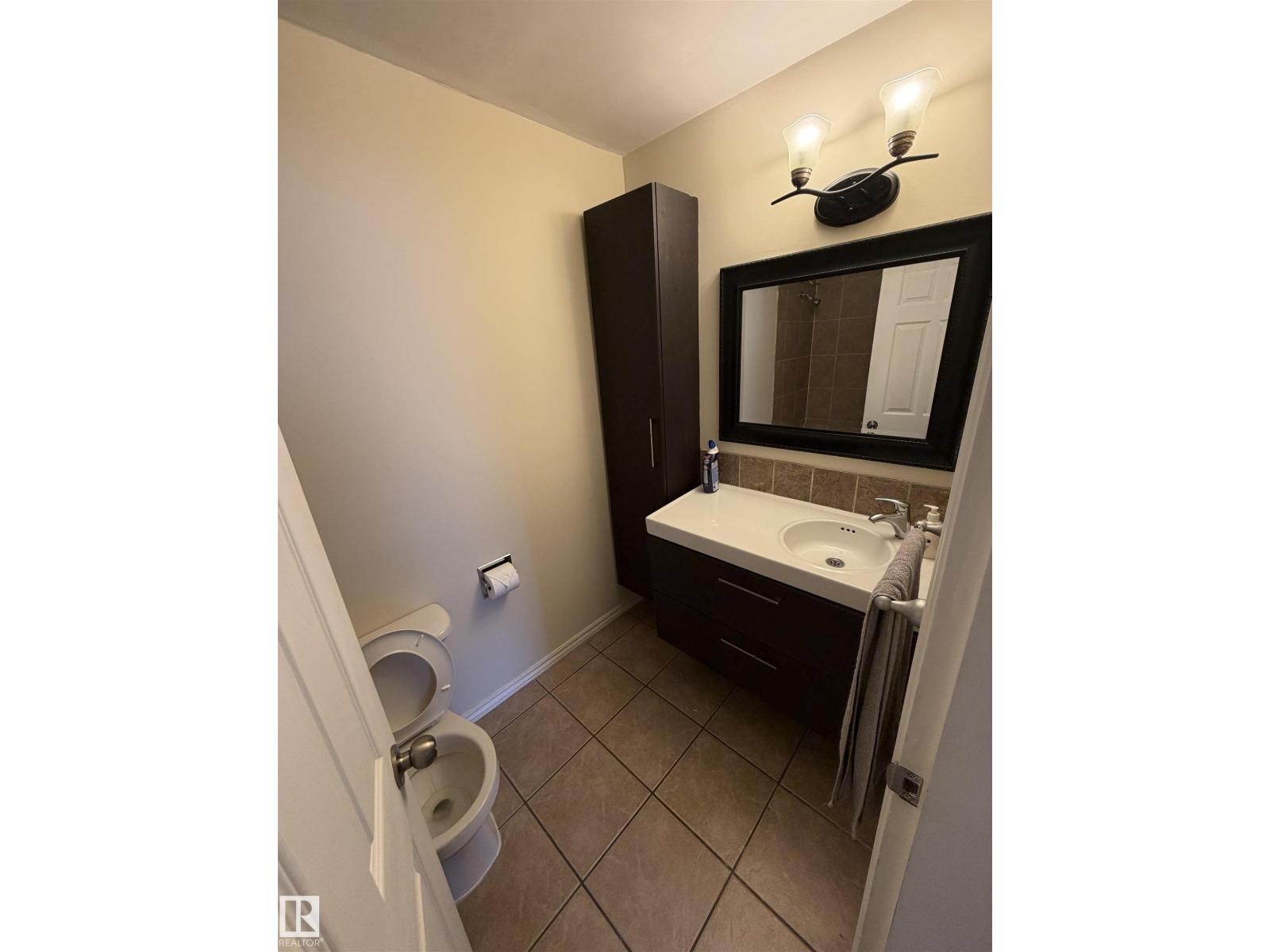 #209 11429 124 St Nw Property Photo 24