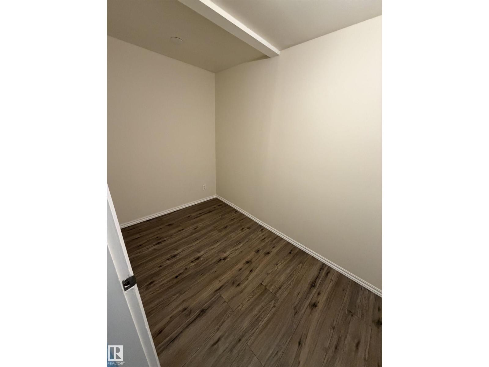#209 11429 124 St Nw Property Photo 29