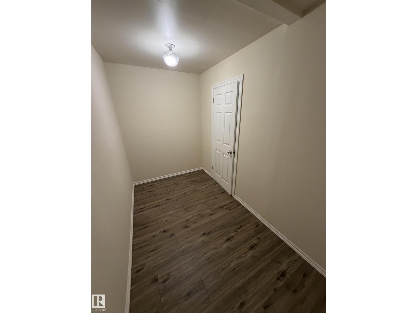 #209 11429 124 St Nw Property Photo 30