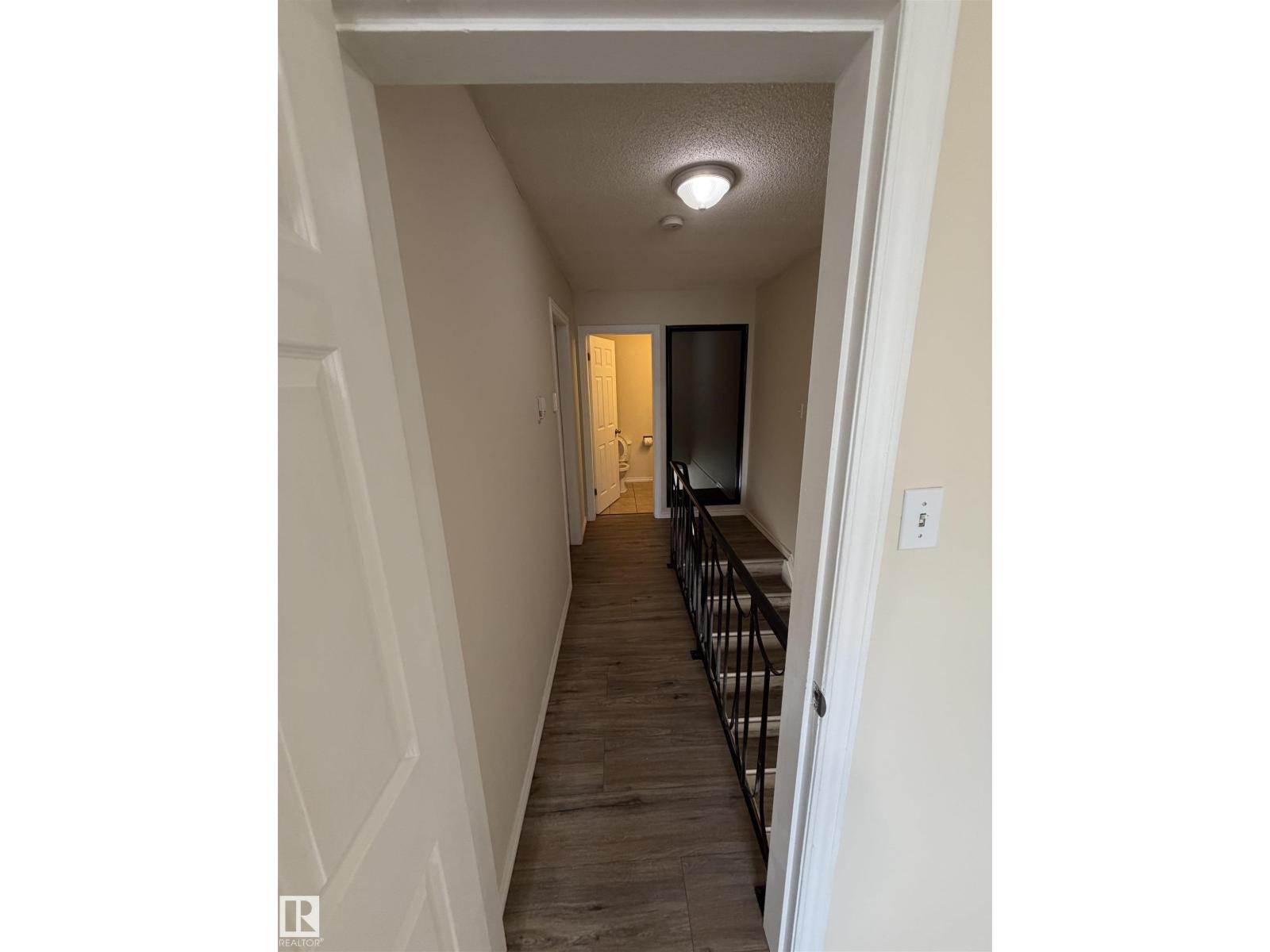 #209 11429 124 St Nw Property Photo 39