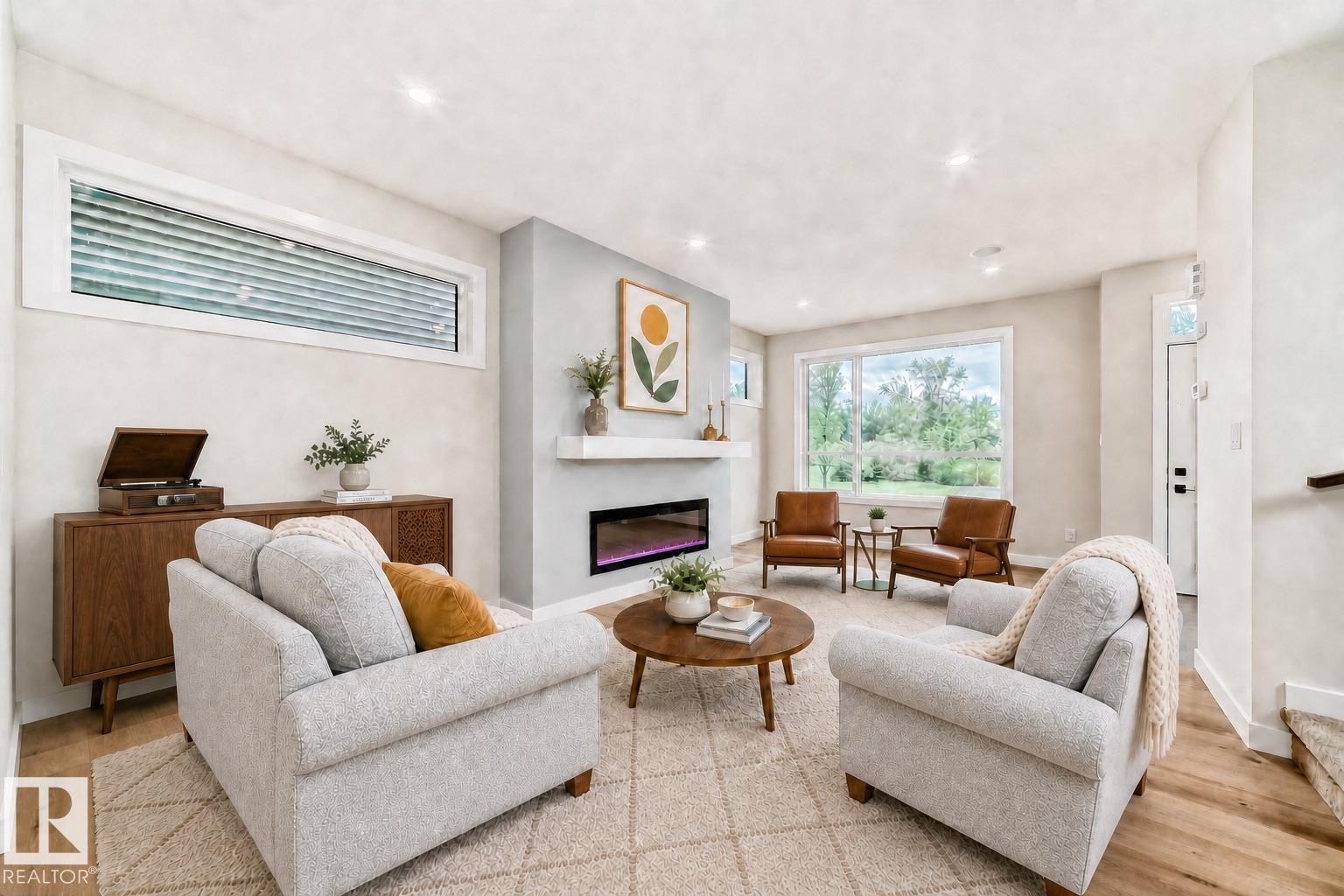 9637 85 St Nw Property Photo 15