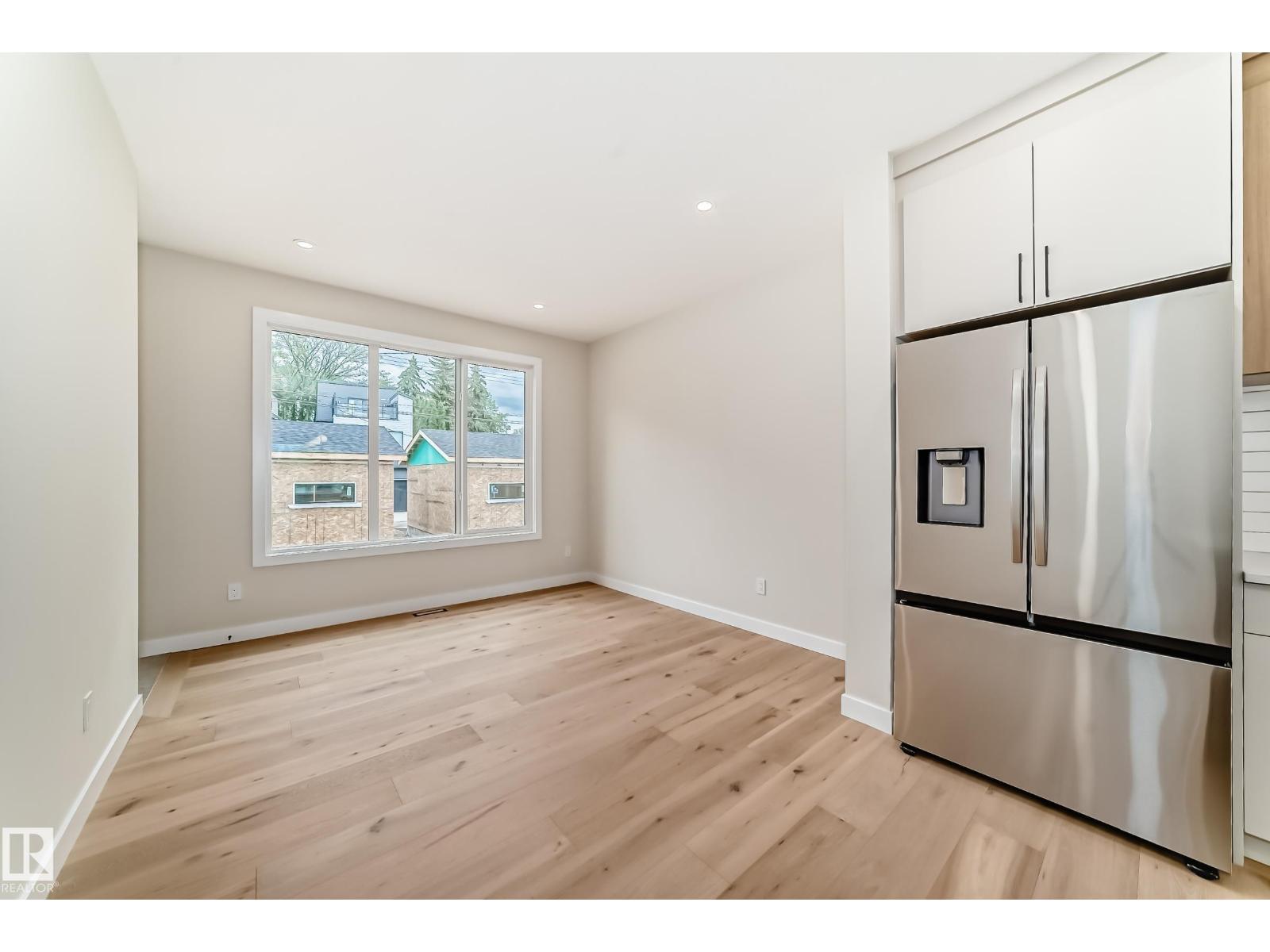 9637 85 St Nw Property Photo 30