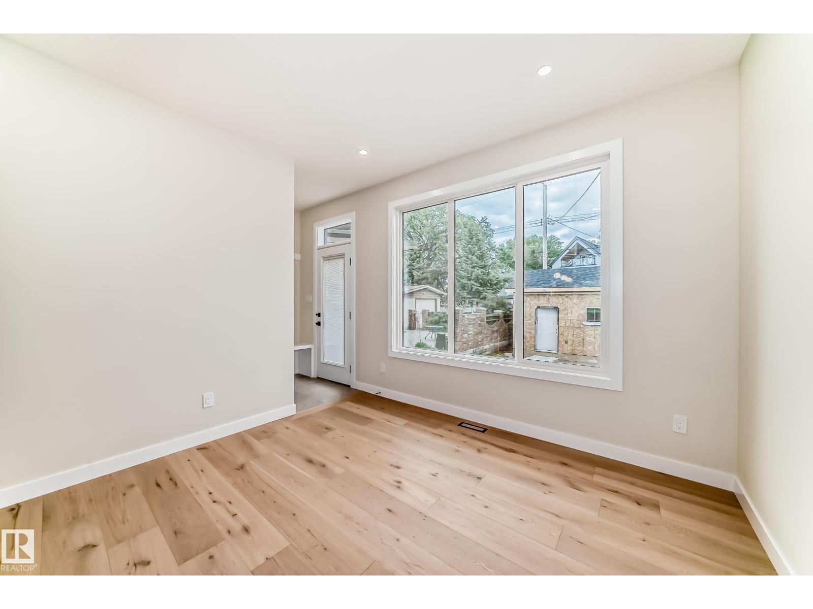 9637 85 St Nw Property Photo 31