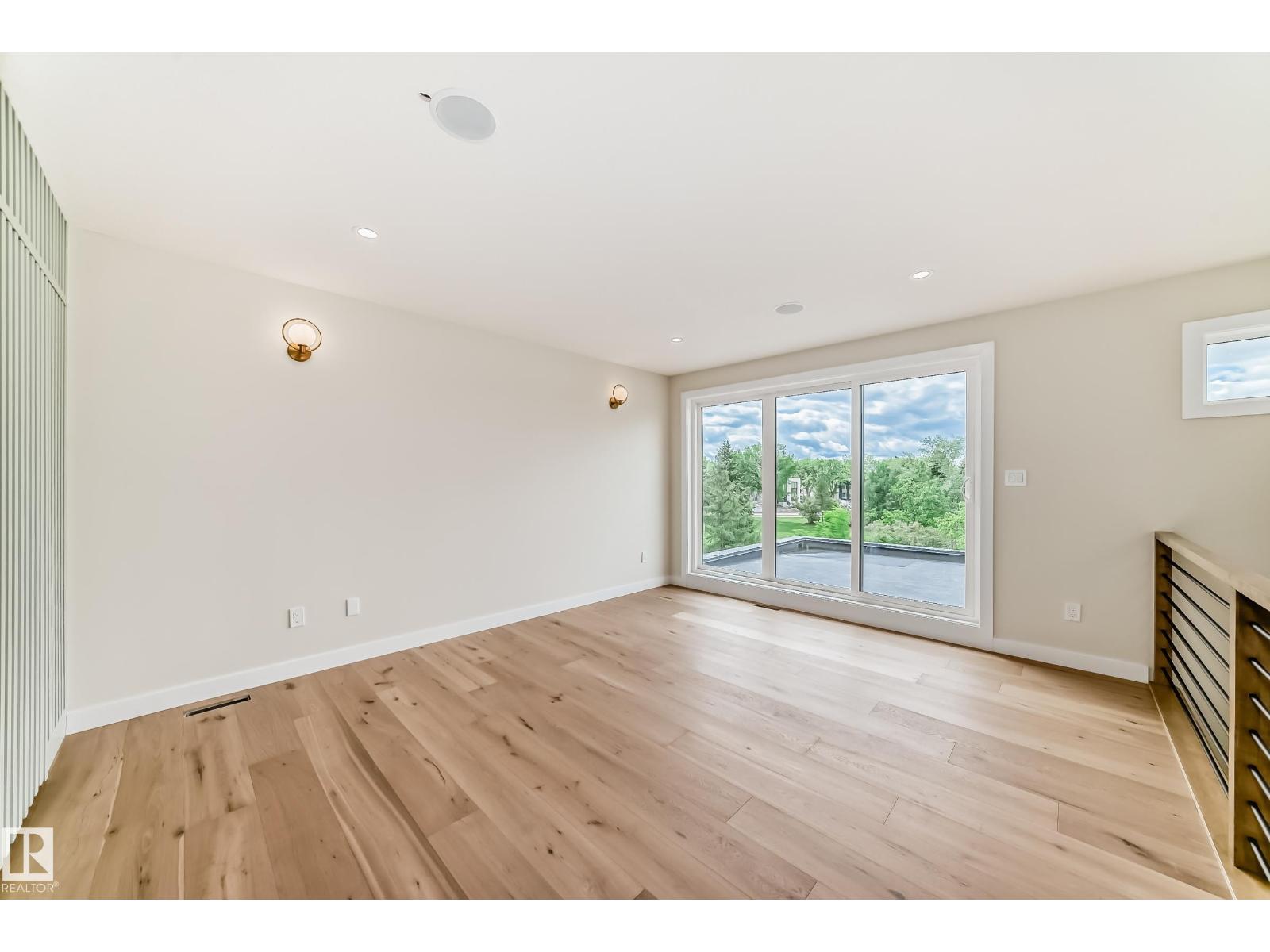 9637 85 St Nw Property Photo 61
