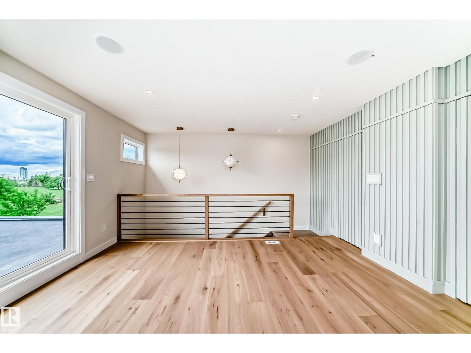 9637 85 St Nw Property Photo 64