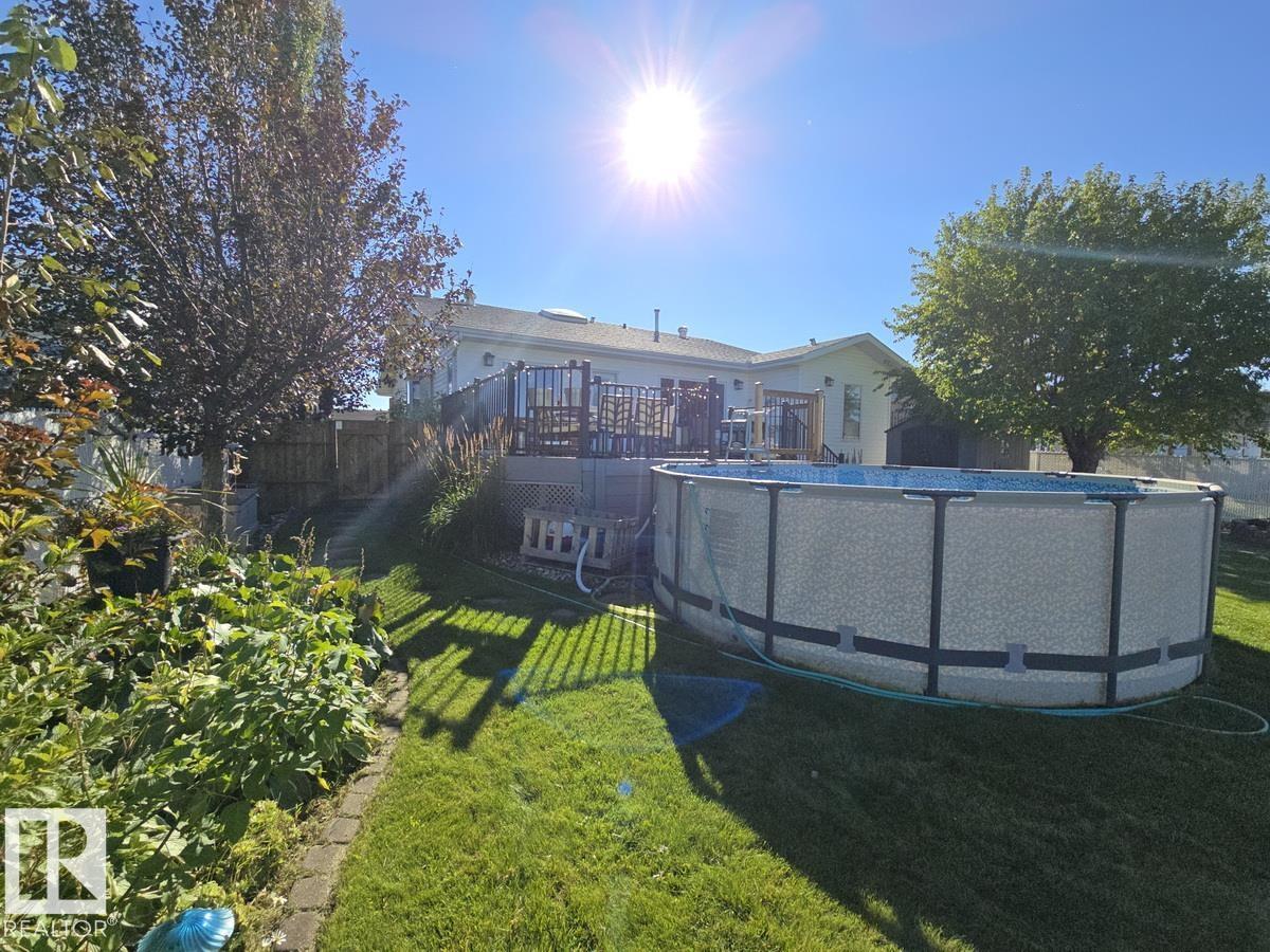 4420 56 Av Property Photo 31