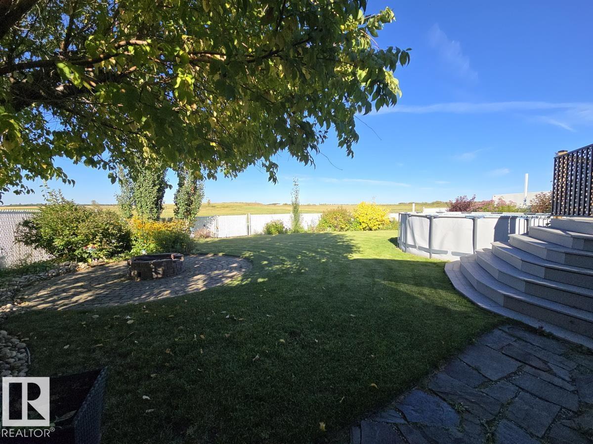 4420 56 Av Property Photo 33