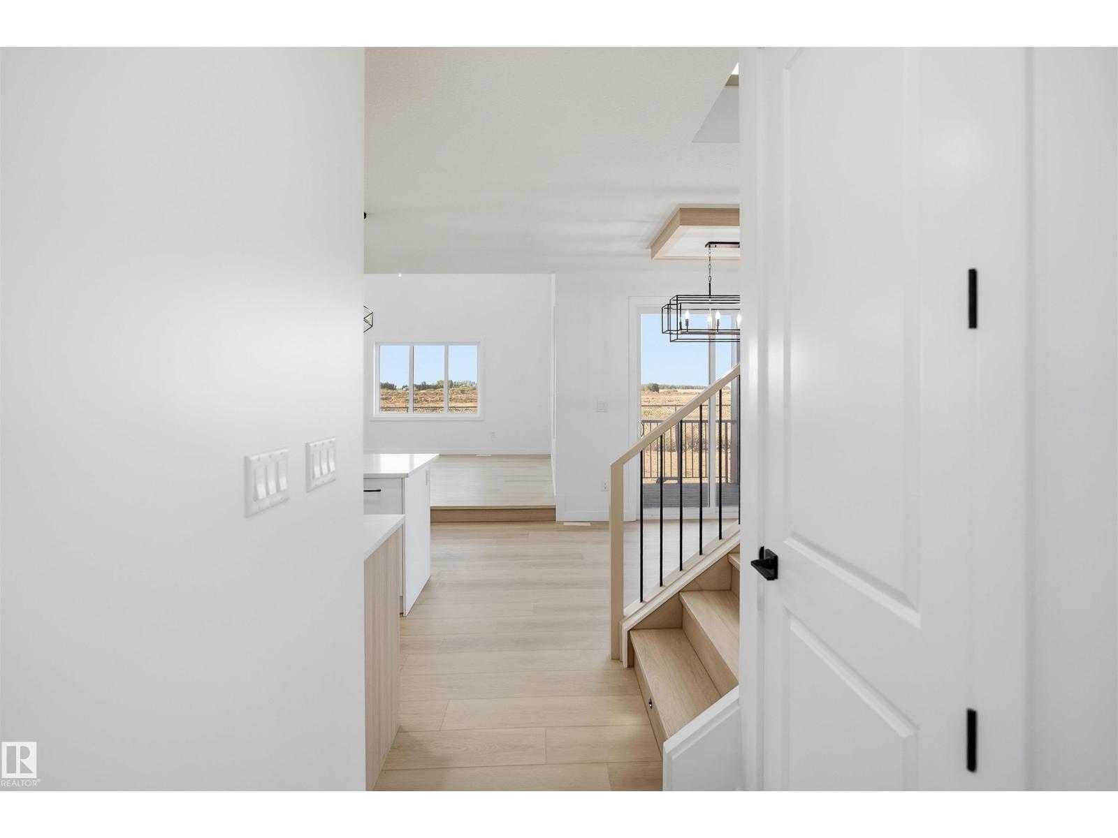 13140 187 Av Nw Property Photo 15