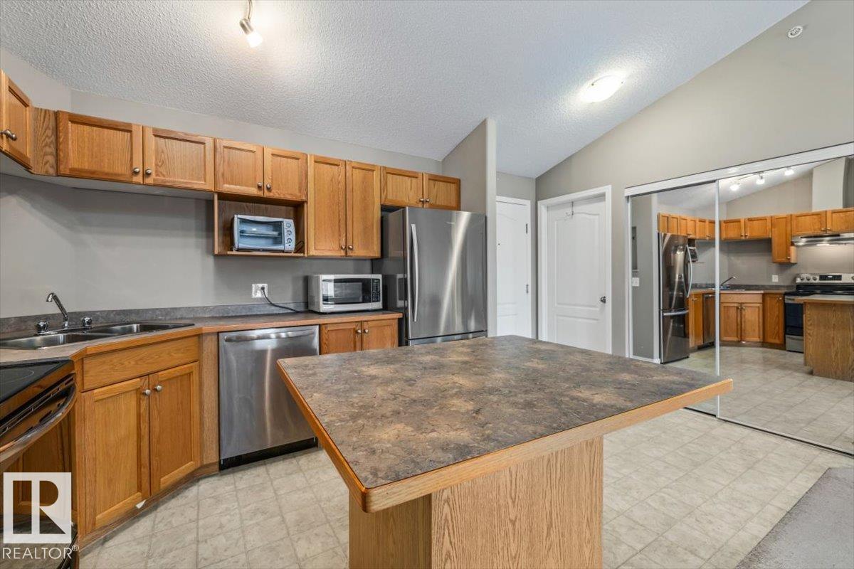 #402 5340 199 St Nw Property Photo 6