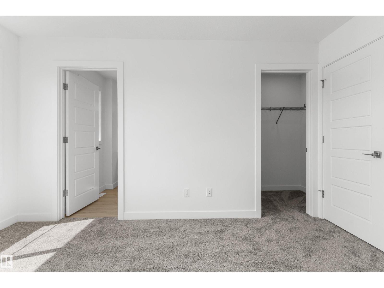 21 Elis Li Property Photo 21