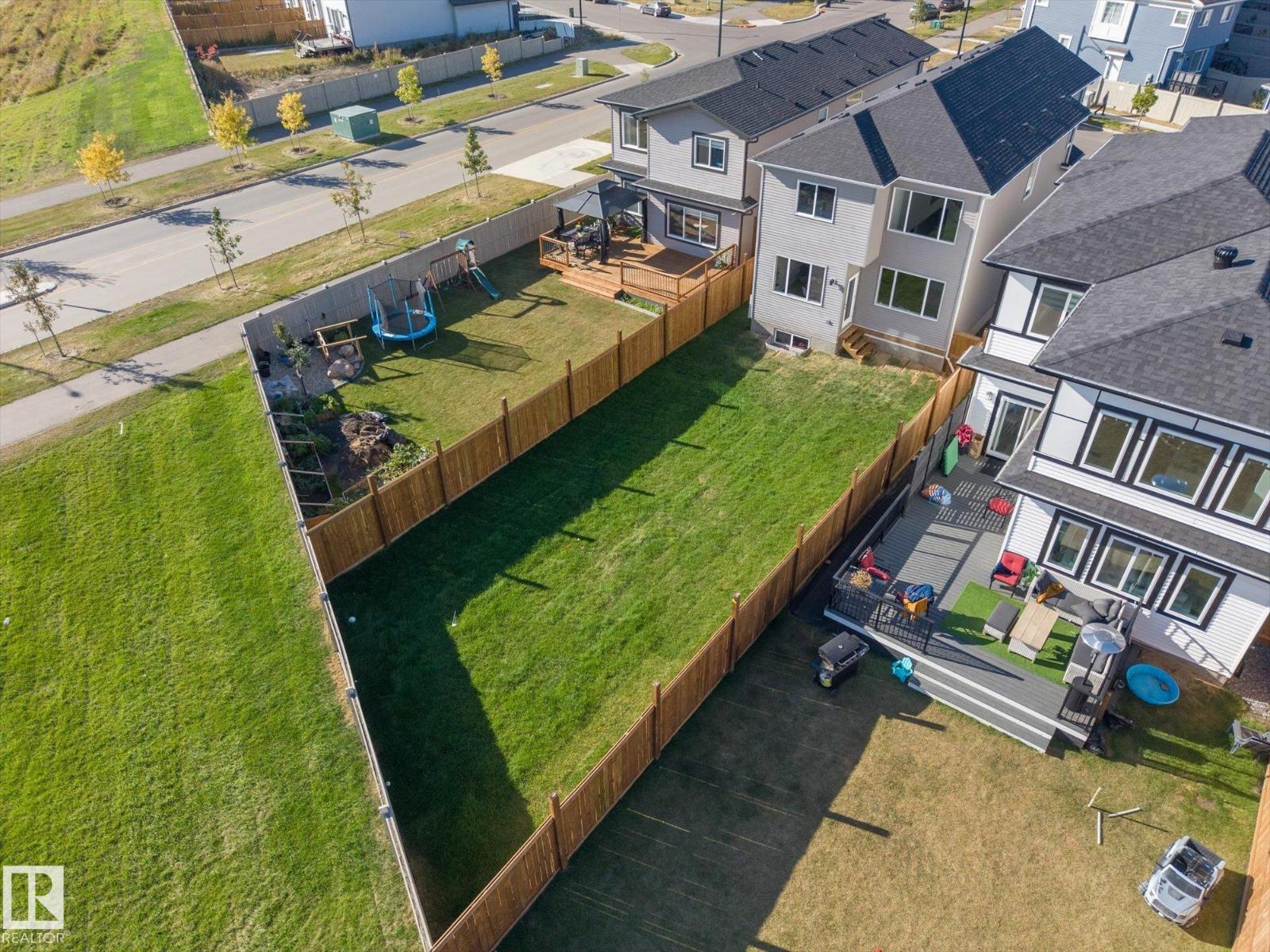 431 30 Av Nw Property Photo 7