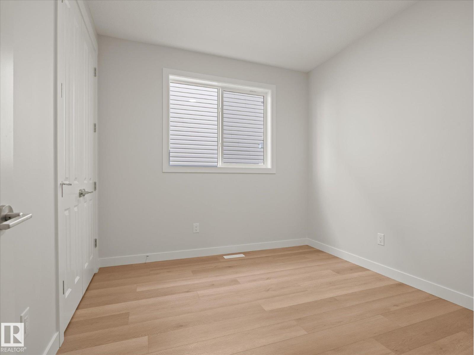 431 30 Av Nw Property Photo 21