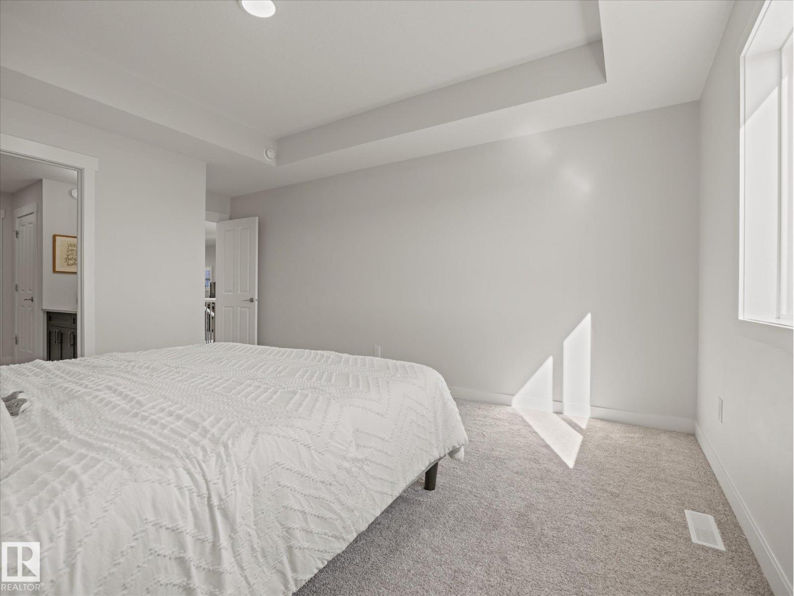 431 30 Av Nw Property Photo 28