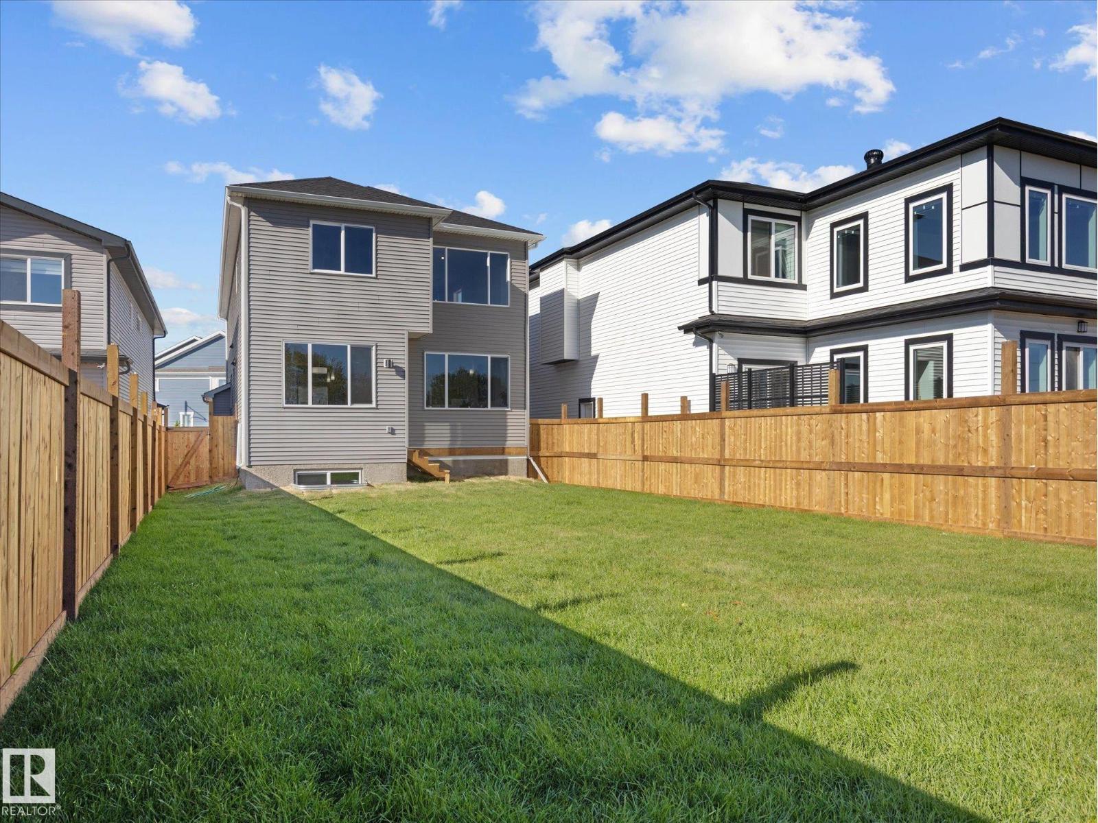 431 30 Av Nw Property Photo 41