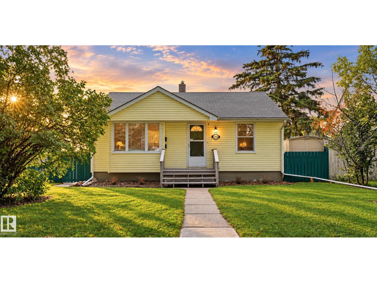 11836 62 ST NW