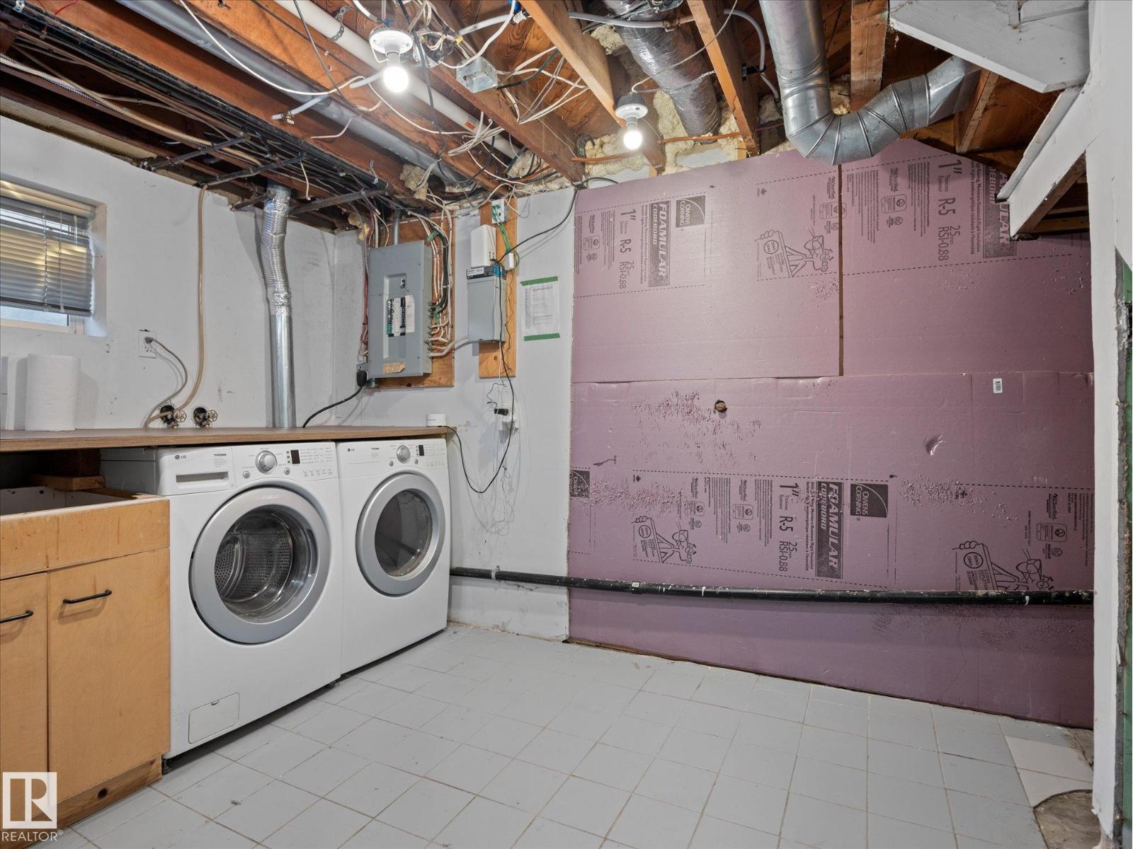 11119 62 Av Nw Property Photo 21