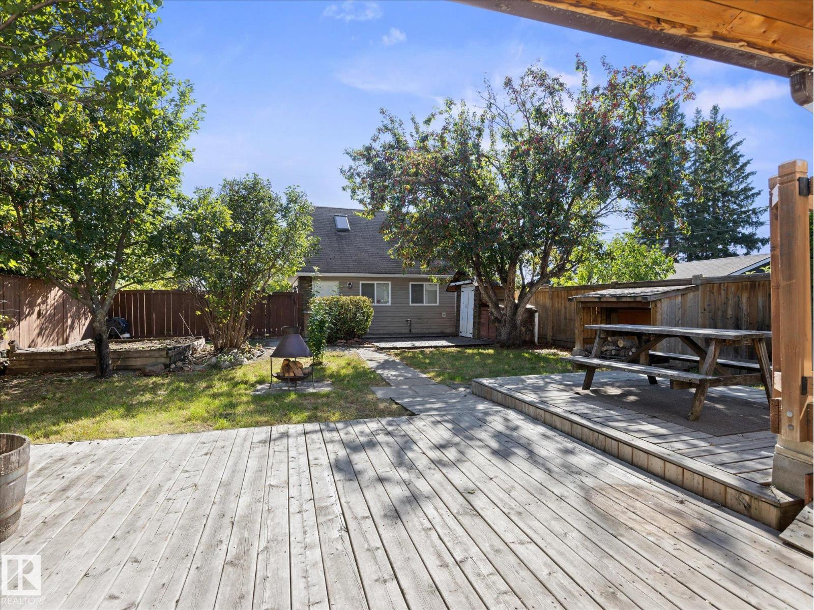 11119 62 Av Nw Property Photo 26