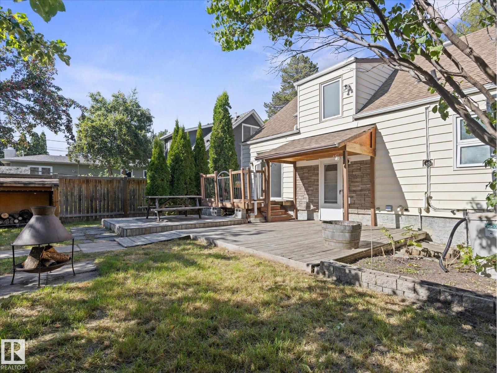 11119 62 Av Nw Property Photo 28