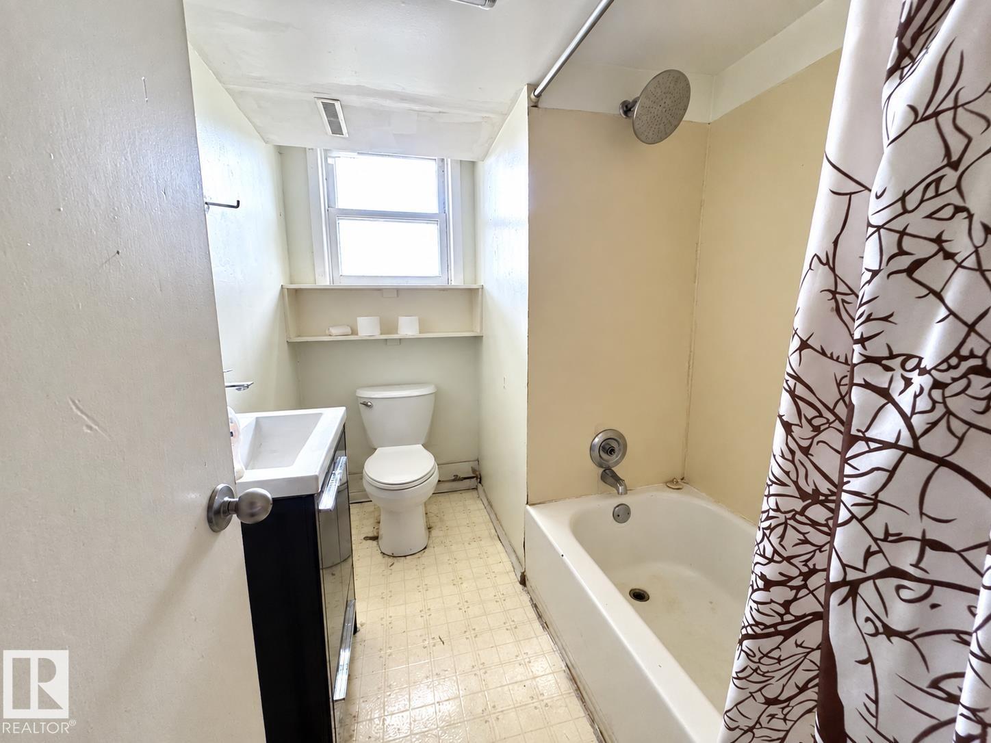 12113 127 St Nw Property Photo 11