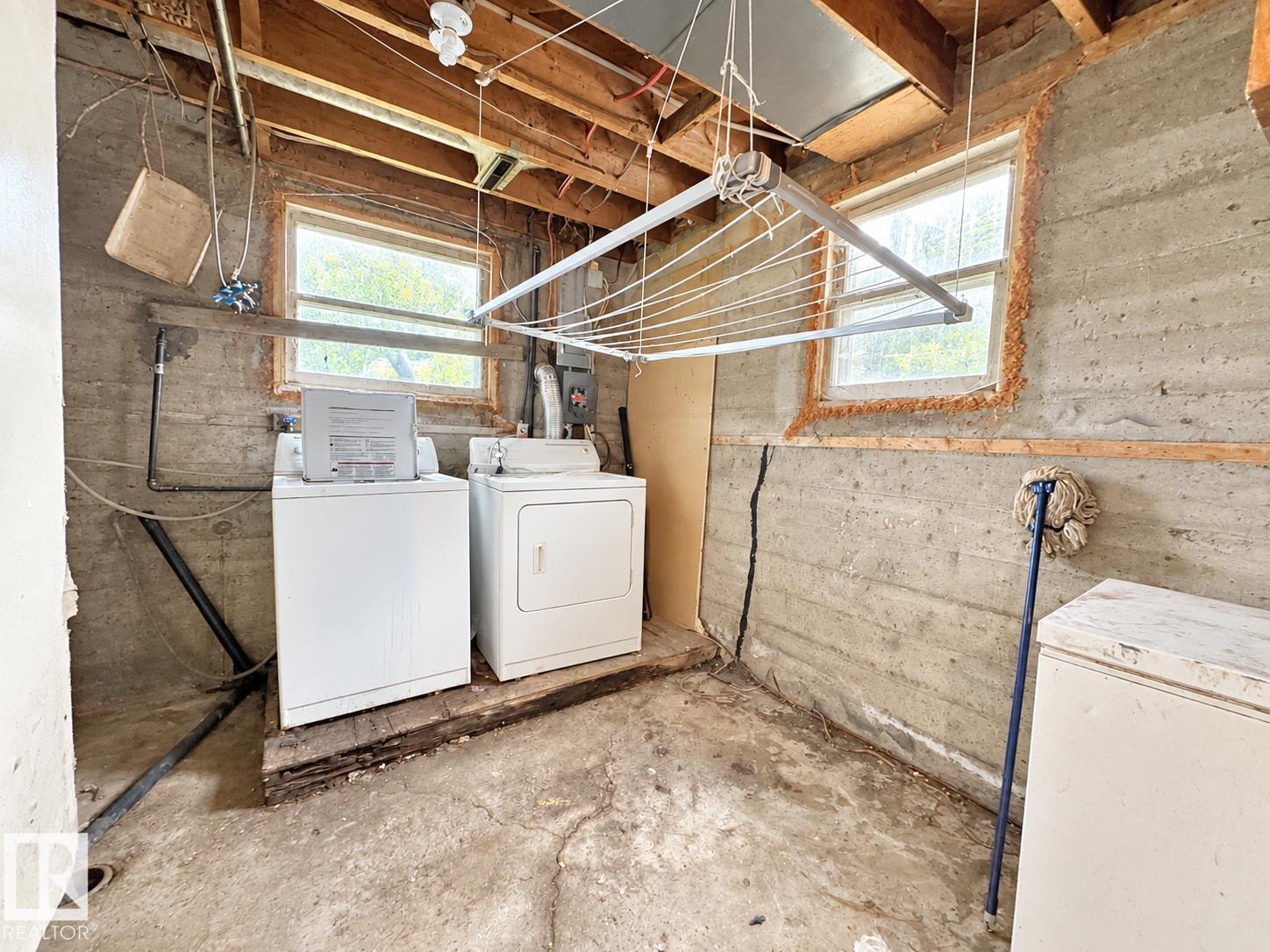 12113 127 St Nw Property Photo 12