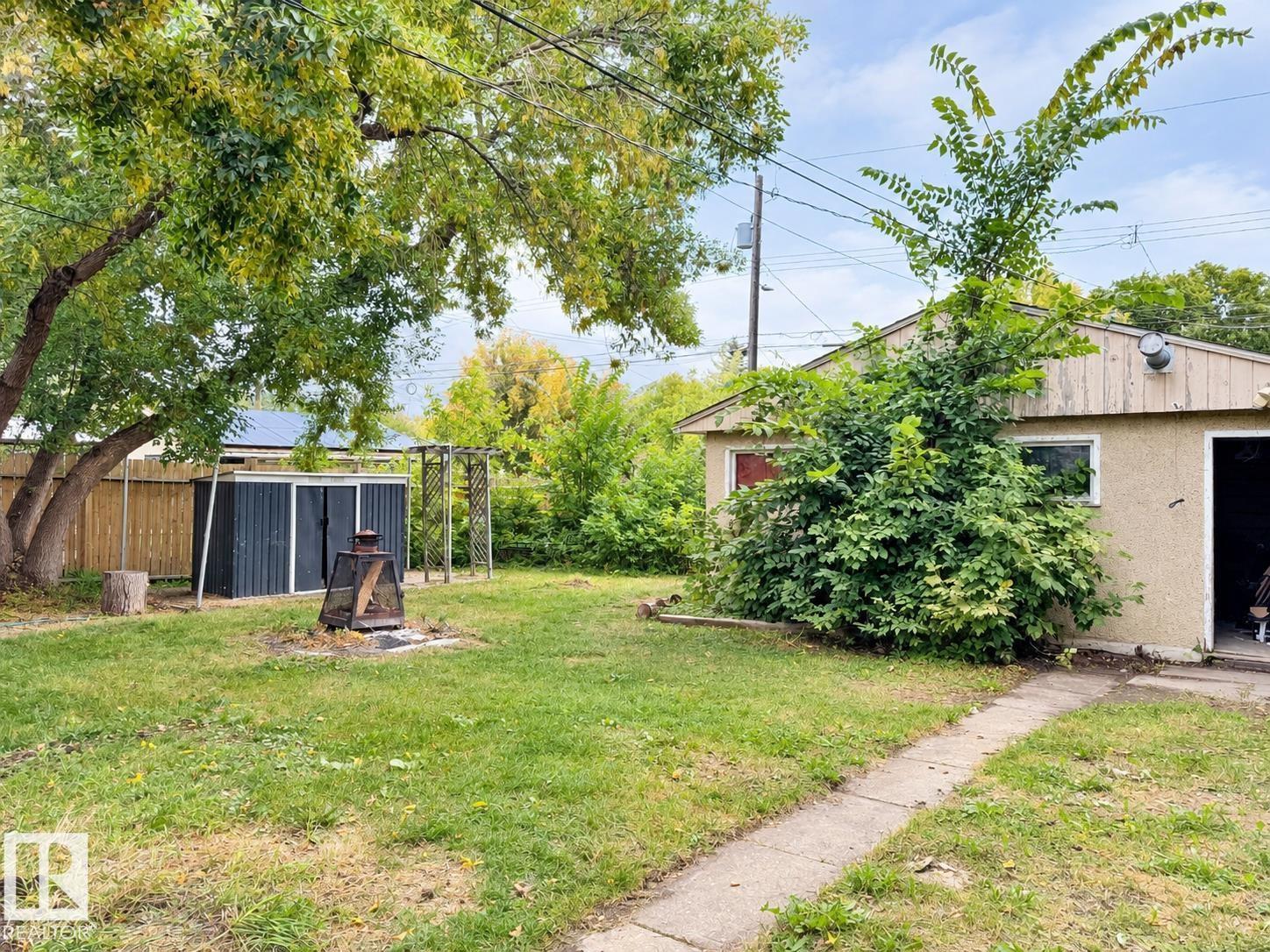 12113 127 St Nw Property Photo 13