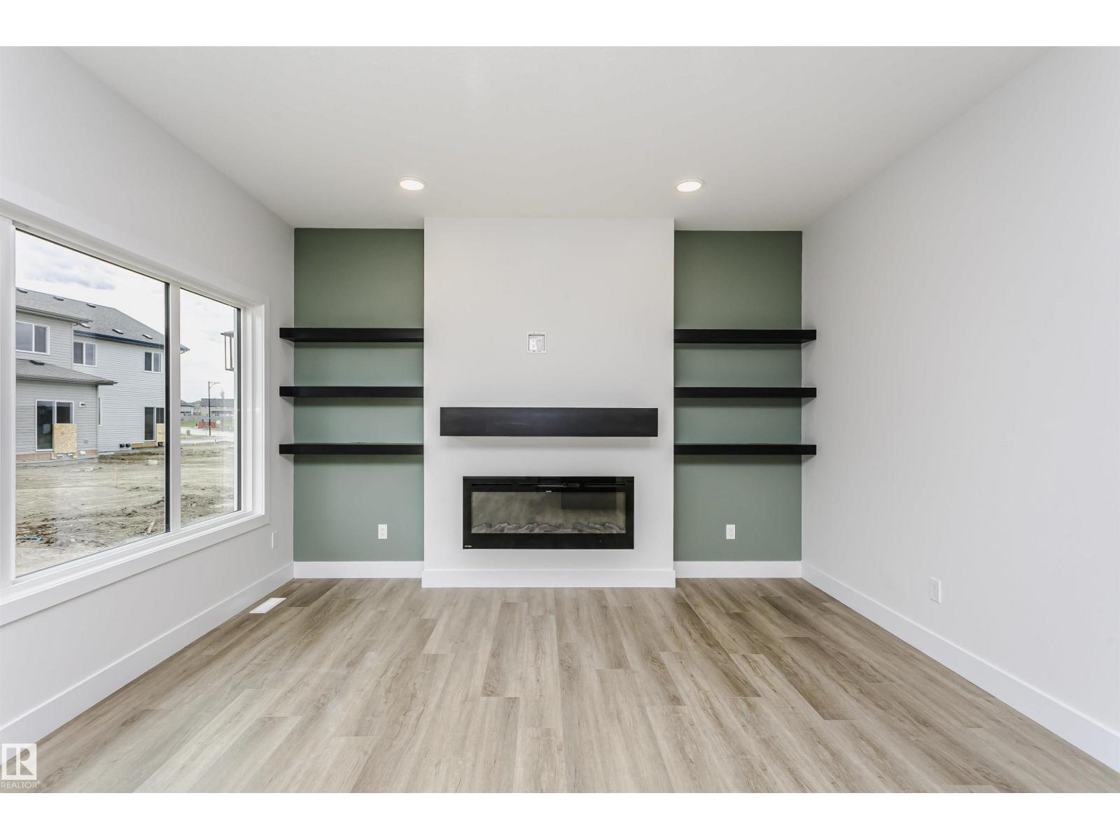 6210 Dansereau Cr Property Photo 6