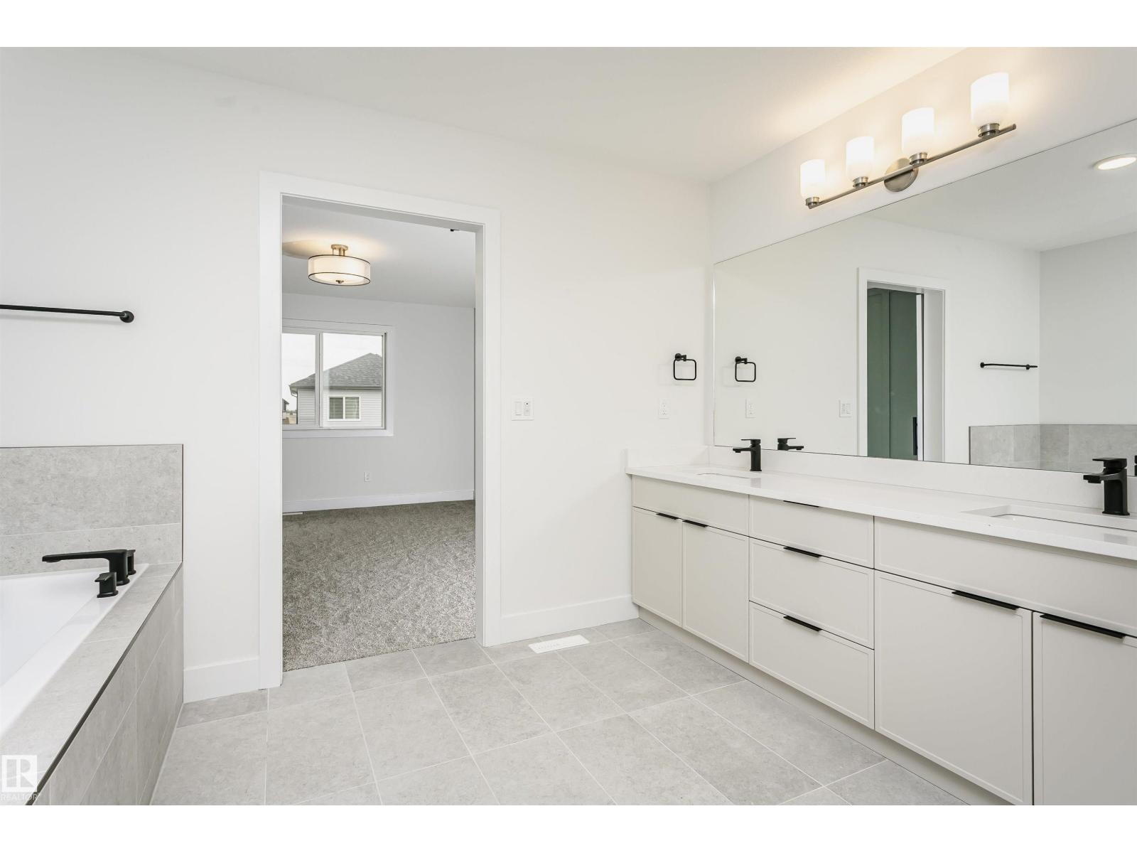 6210 Dansereau Cr Property Photo 34