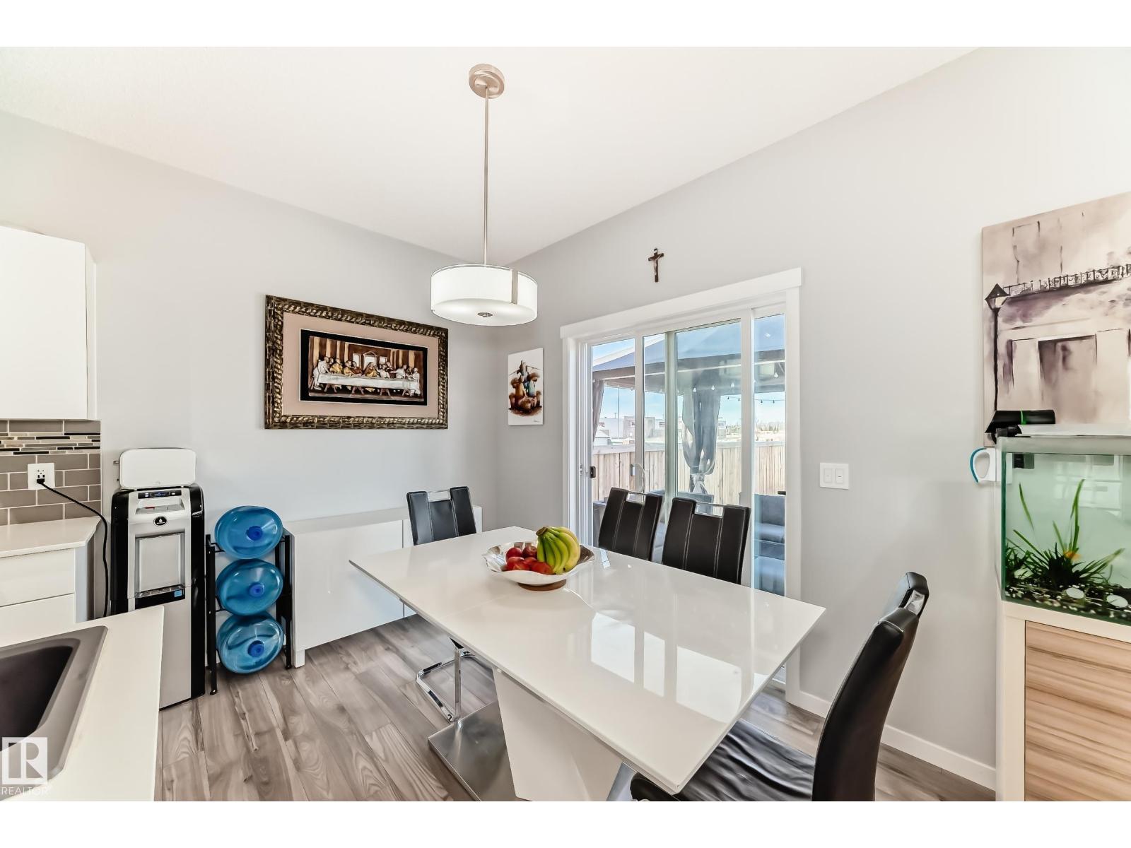 16320 12 Av Sw Property Photo 18
