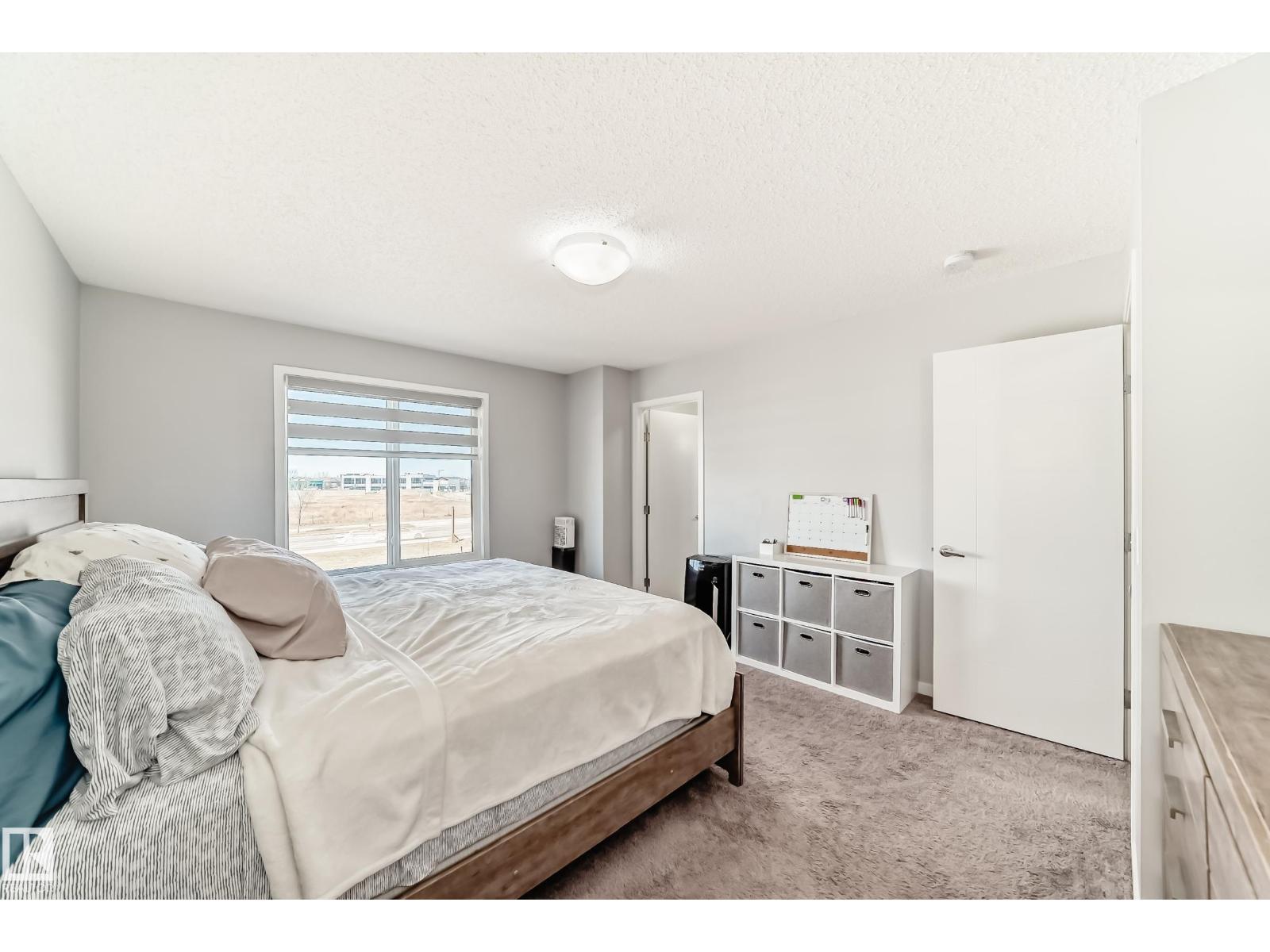 16320 12 Av Sw Property Photo 25