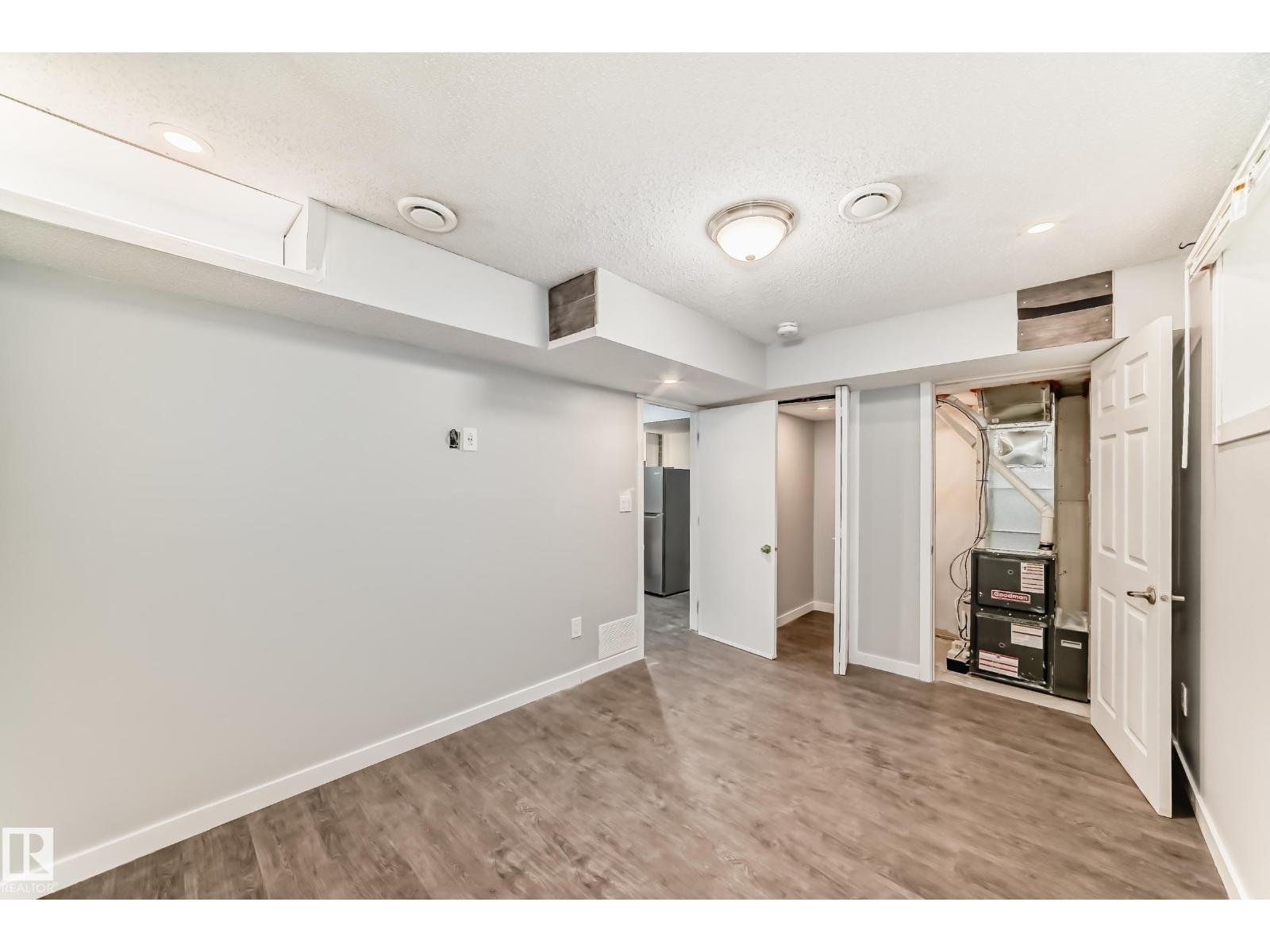 16320 12 Av Sw Property Photo 53