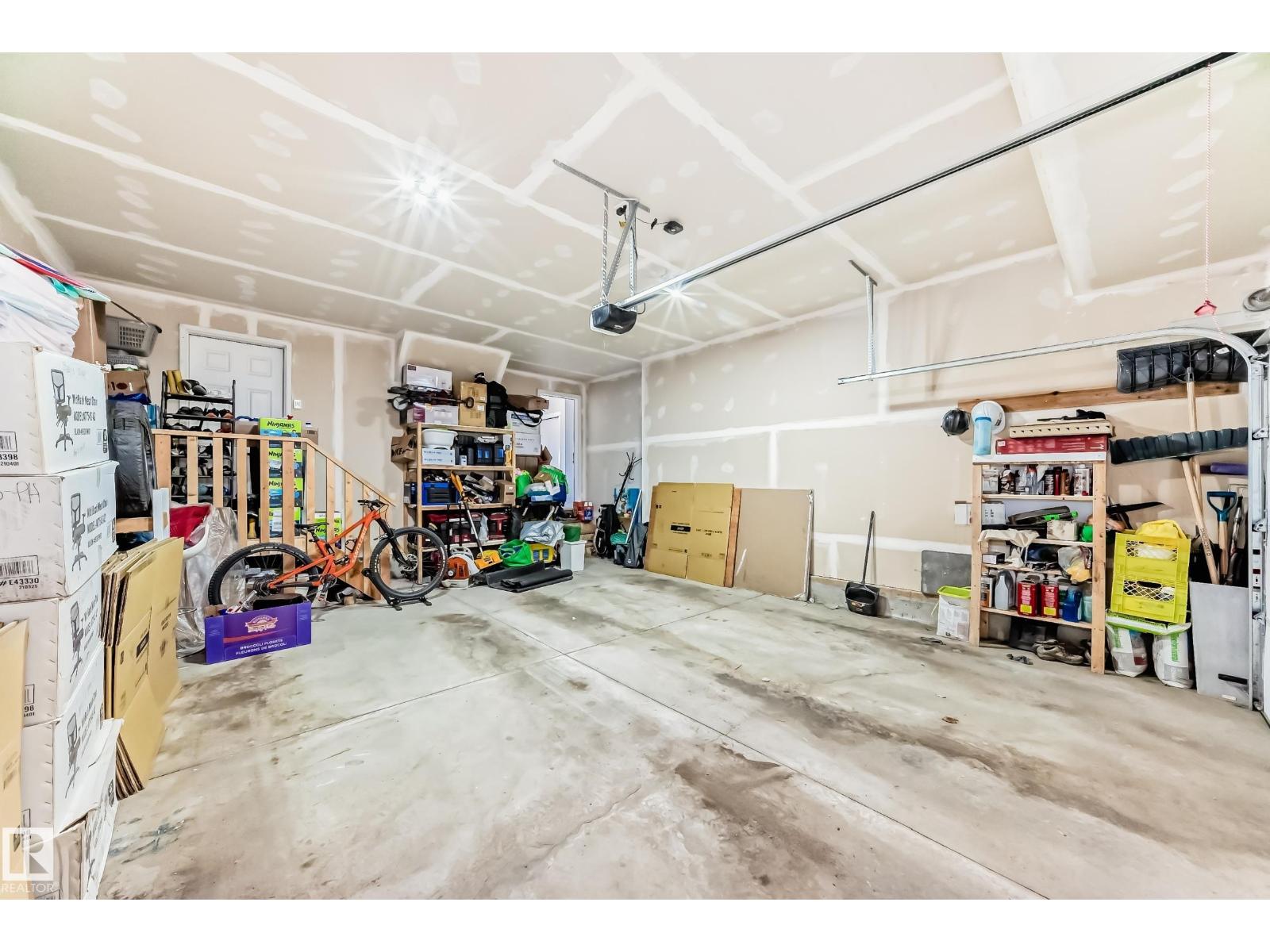 16320 12 Av Sw Property Photo 61