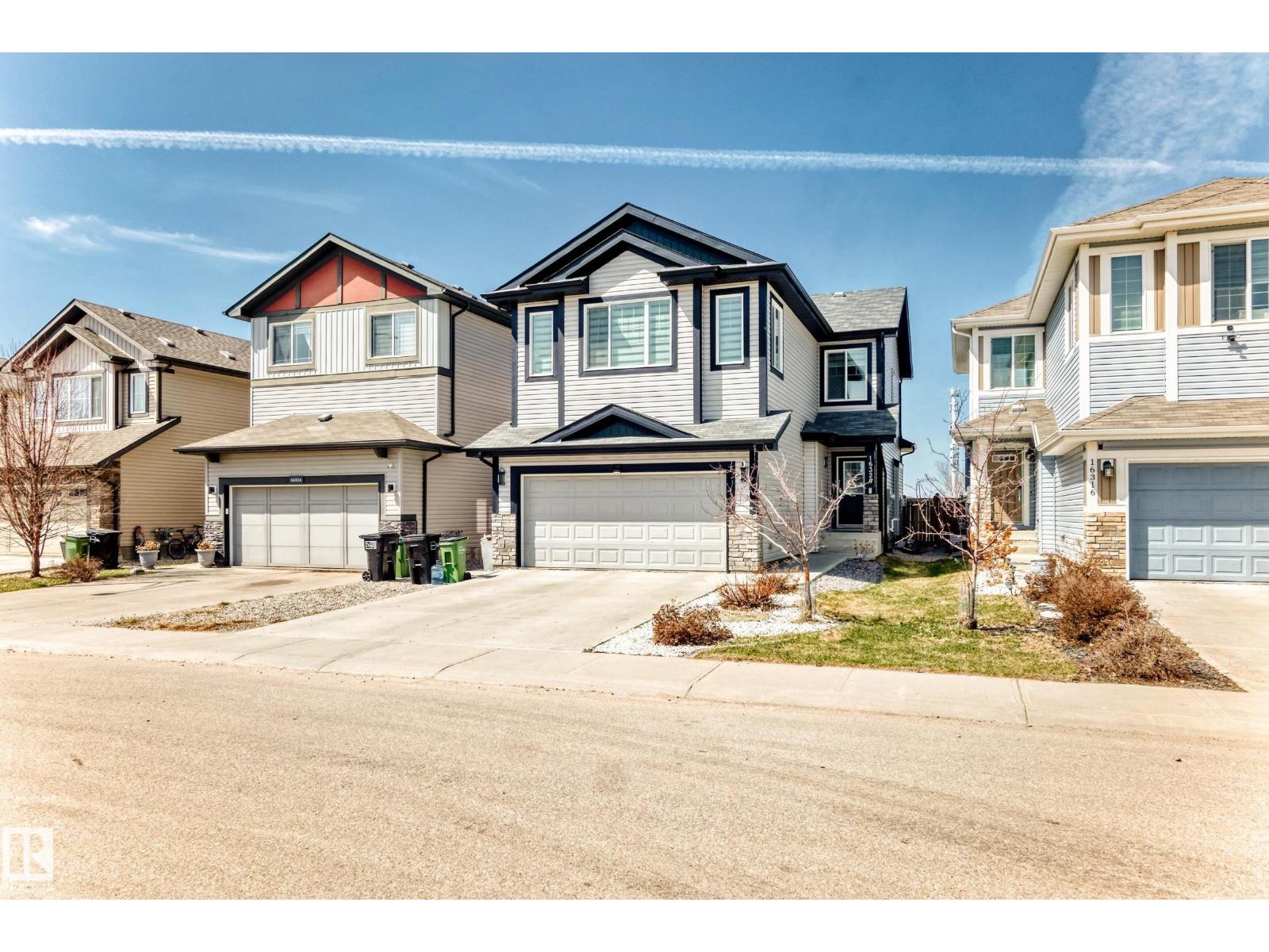 16320 12 Av Sw Property Photo 74