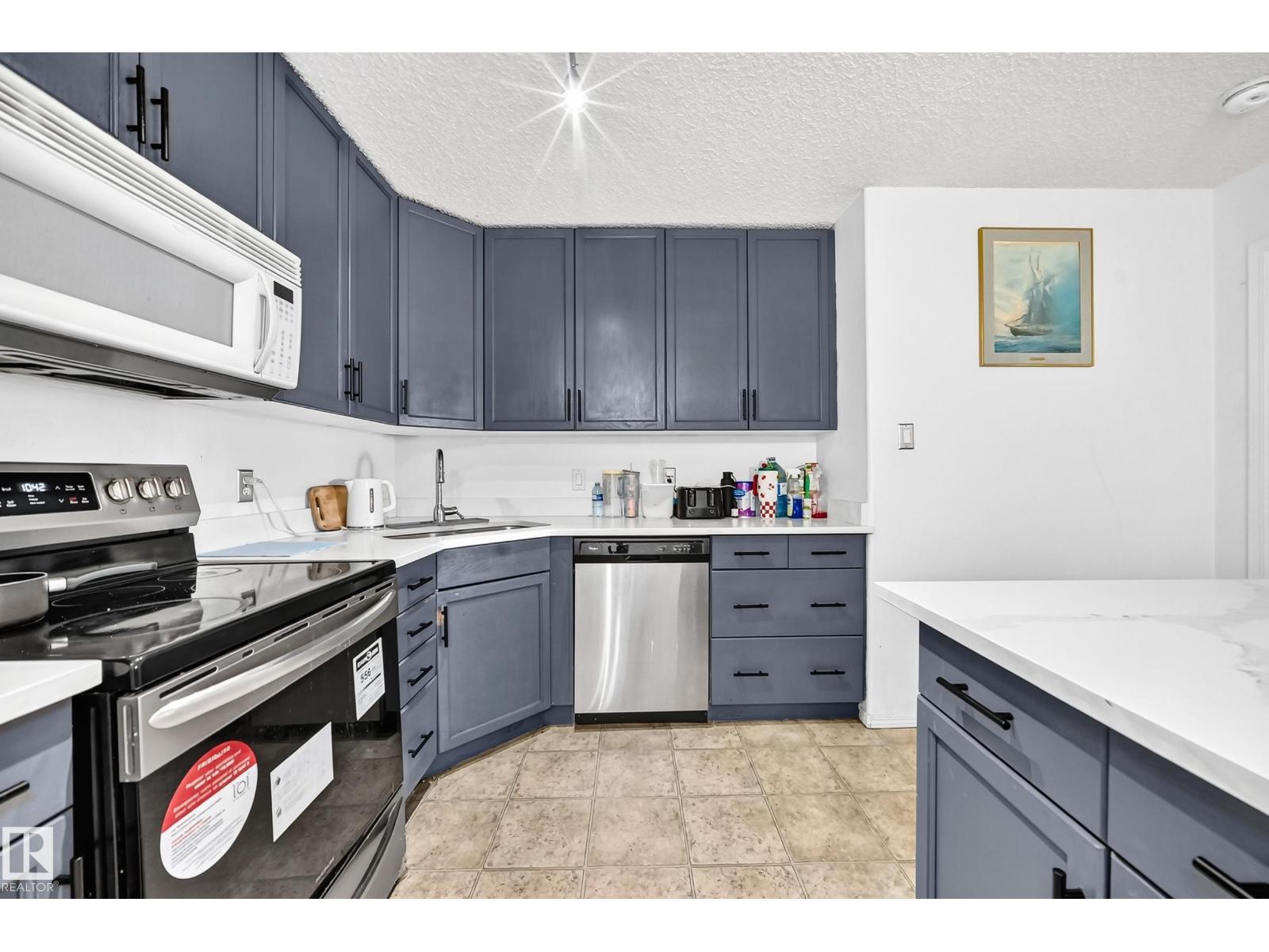 #133 16311 95 St Nw Property Photo 15