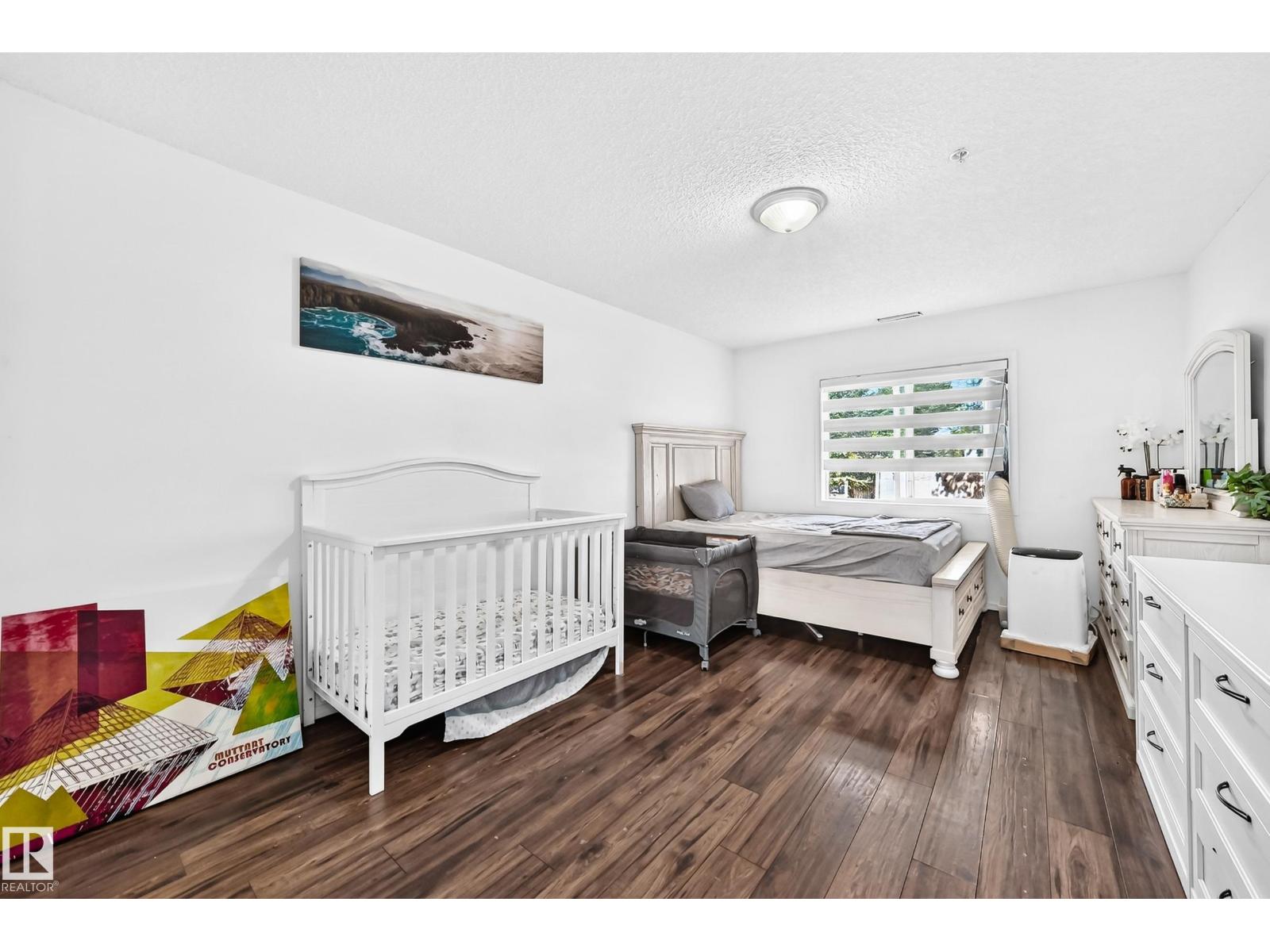 #133 16311 95 St Nw Property Photo 25