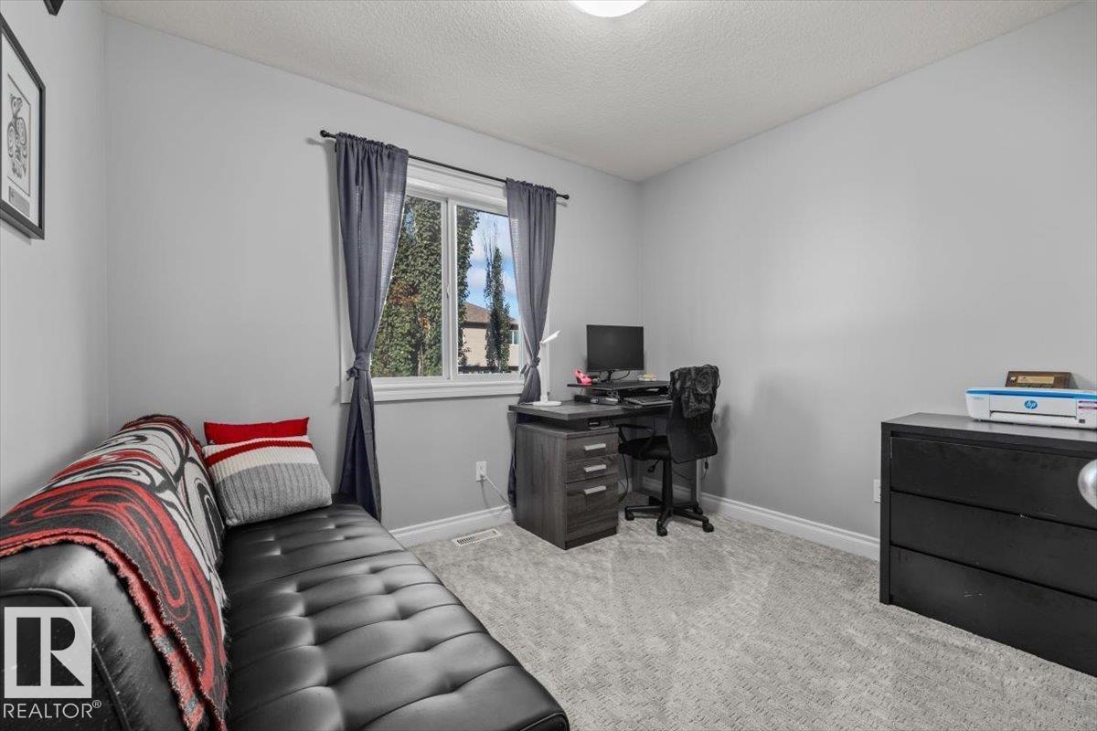 7 Lamplight Dr Property Photo 36