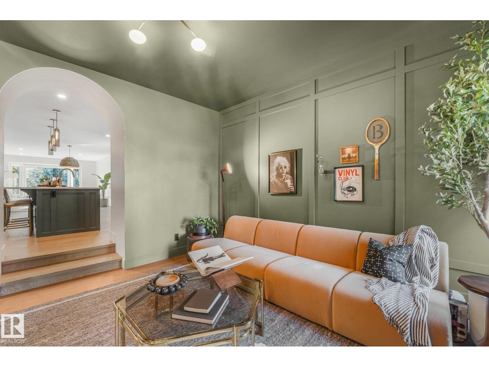 2031 104a St Nw Property Photo 22