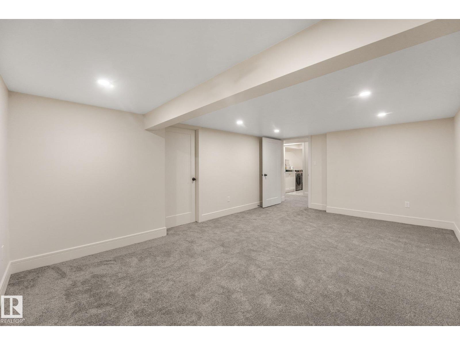 2031 104a St Nw Property Photo 43