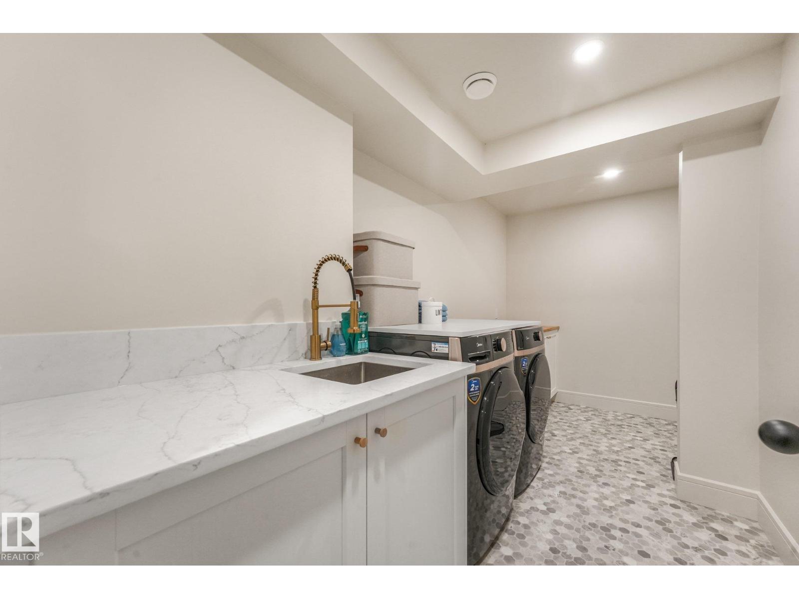 2031 104a St Nw Property Photo 44