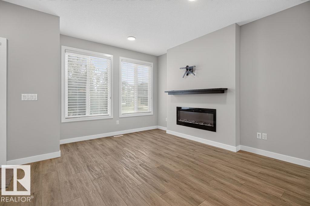 33 Sienna Bv Property Photo 6