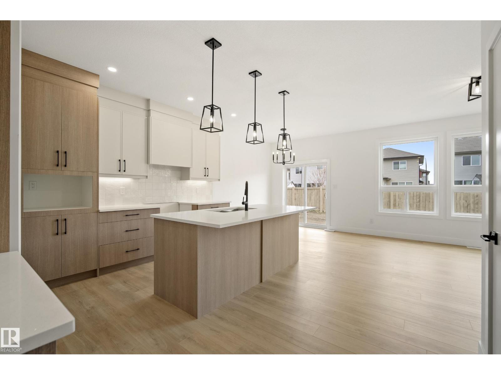 113 Caledon Cr Property Photo 1