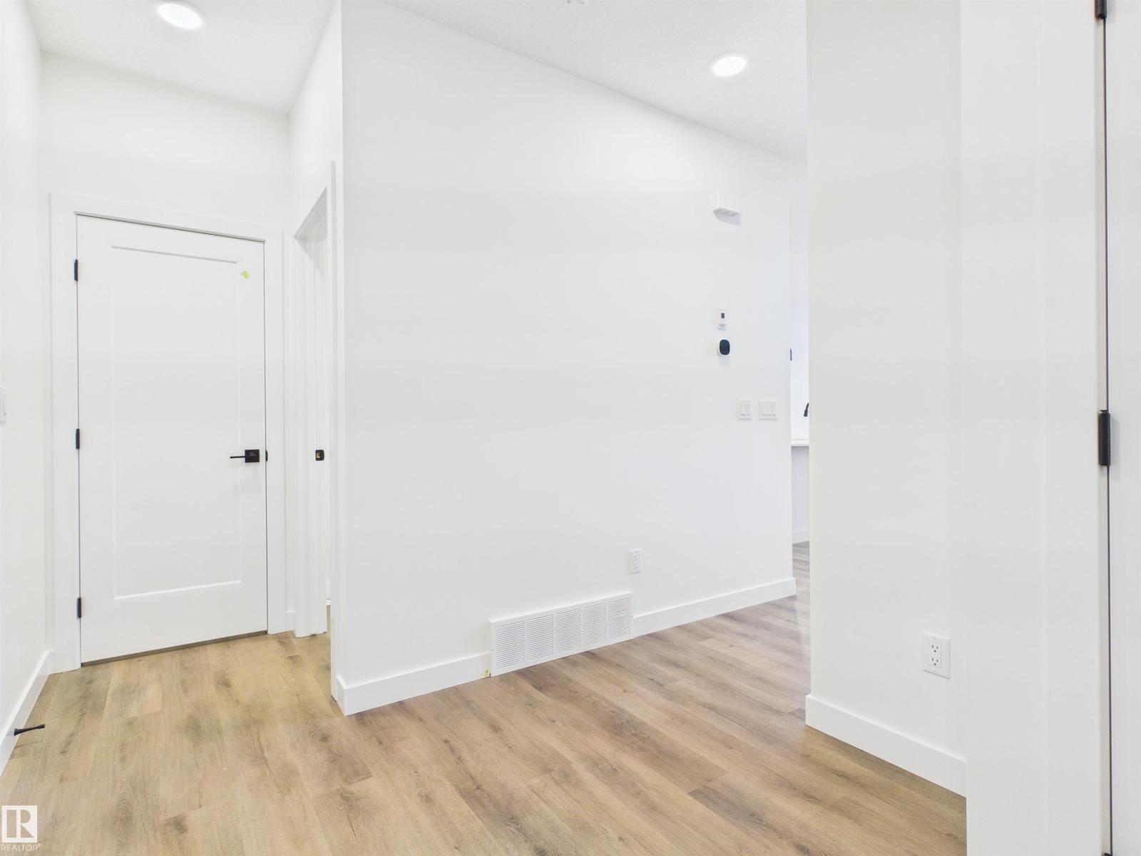 120 Caledon Cr Property Photo 10