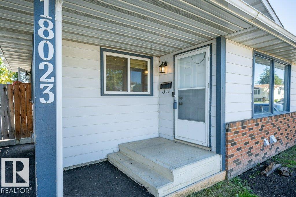 18023 73 Av Nw Property Photo 6