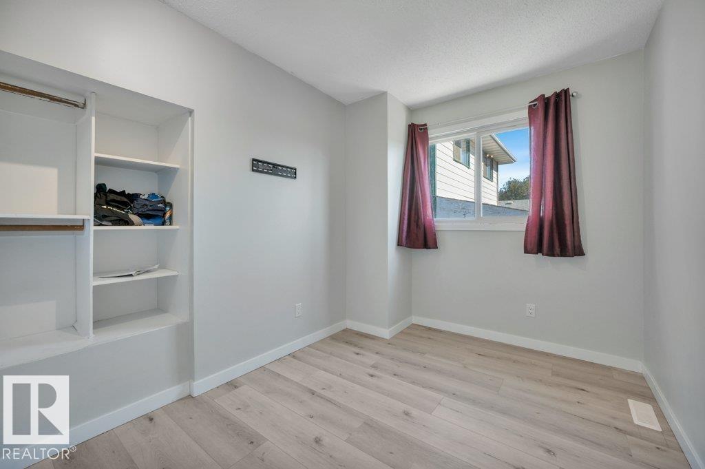 18023 73 Av Nw Property Photo 26